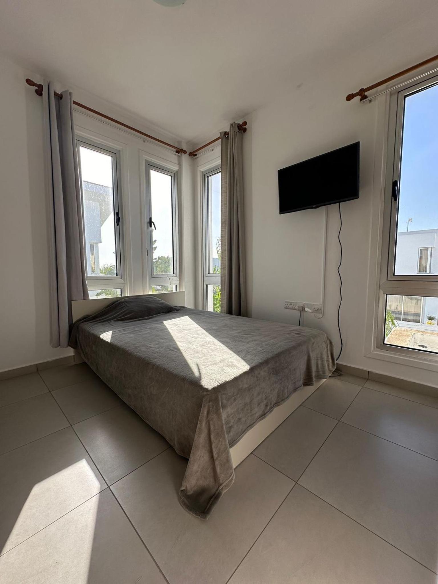 One-Bedroom Villa