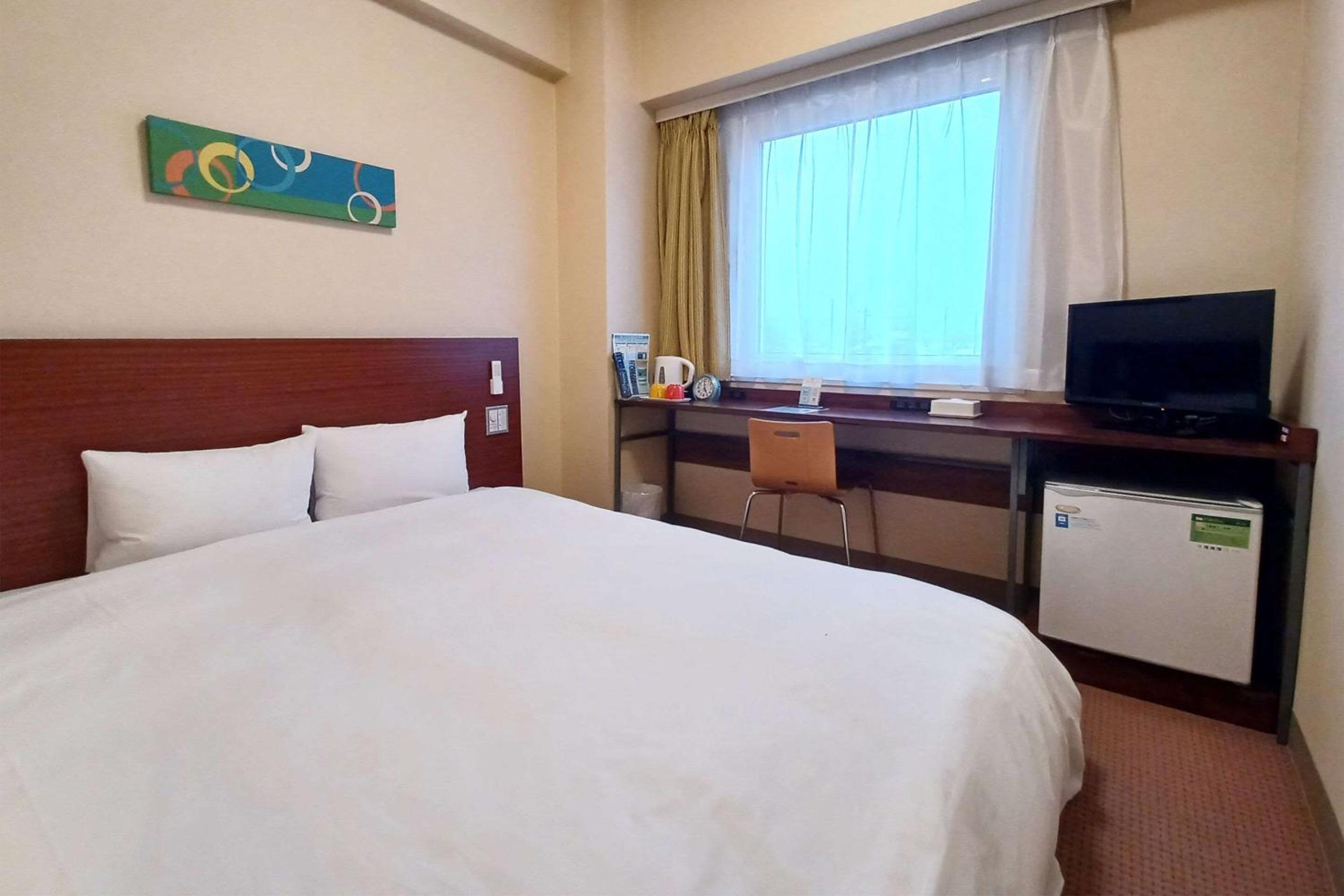 Double Room - Non Smoking - Photo 3