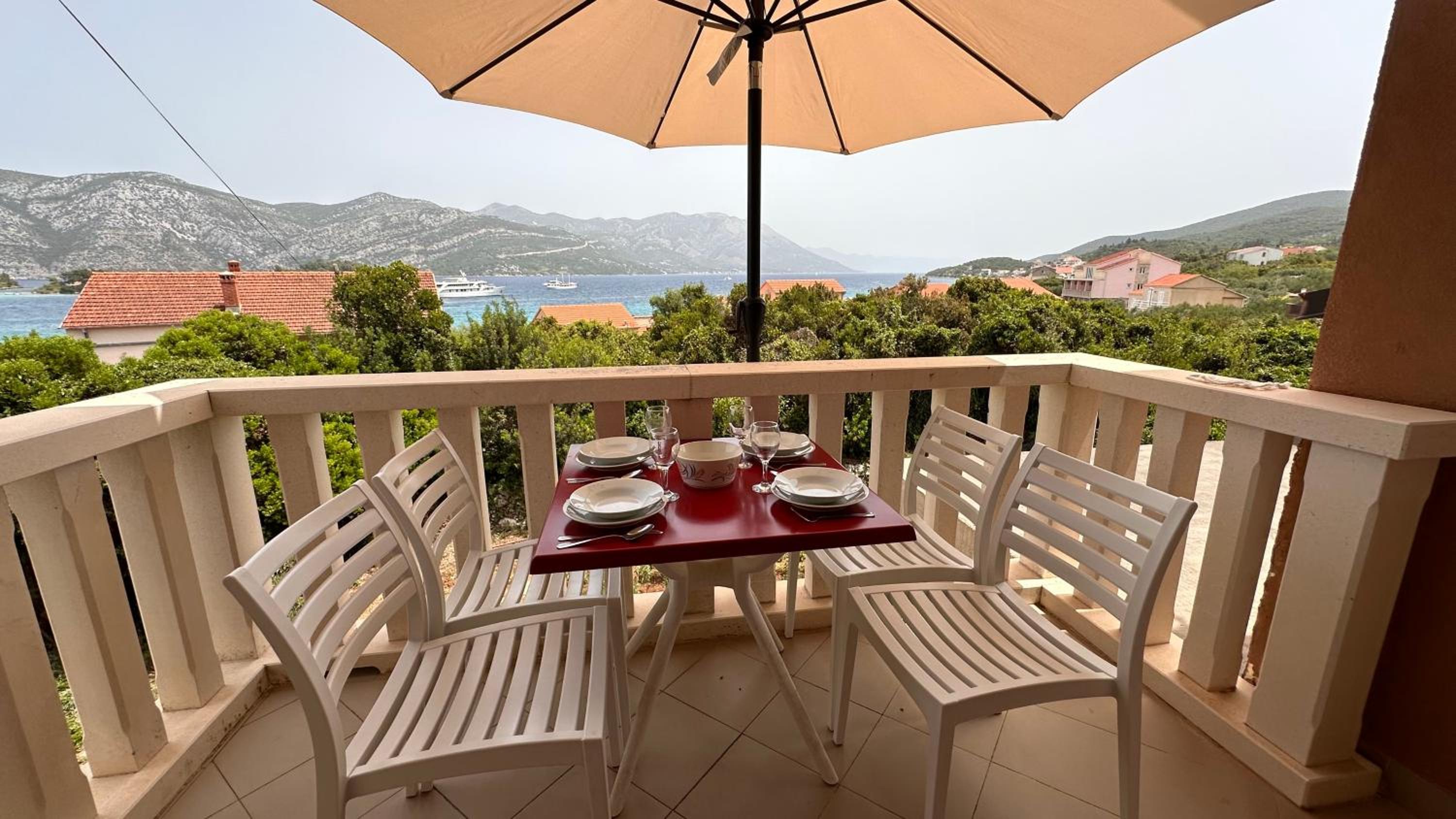 Apartment with Sea View photo 3