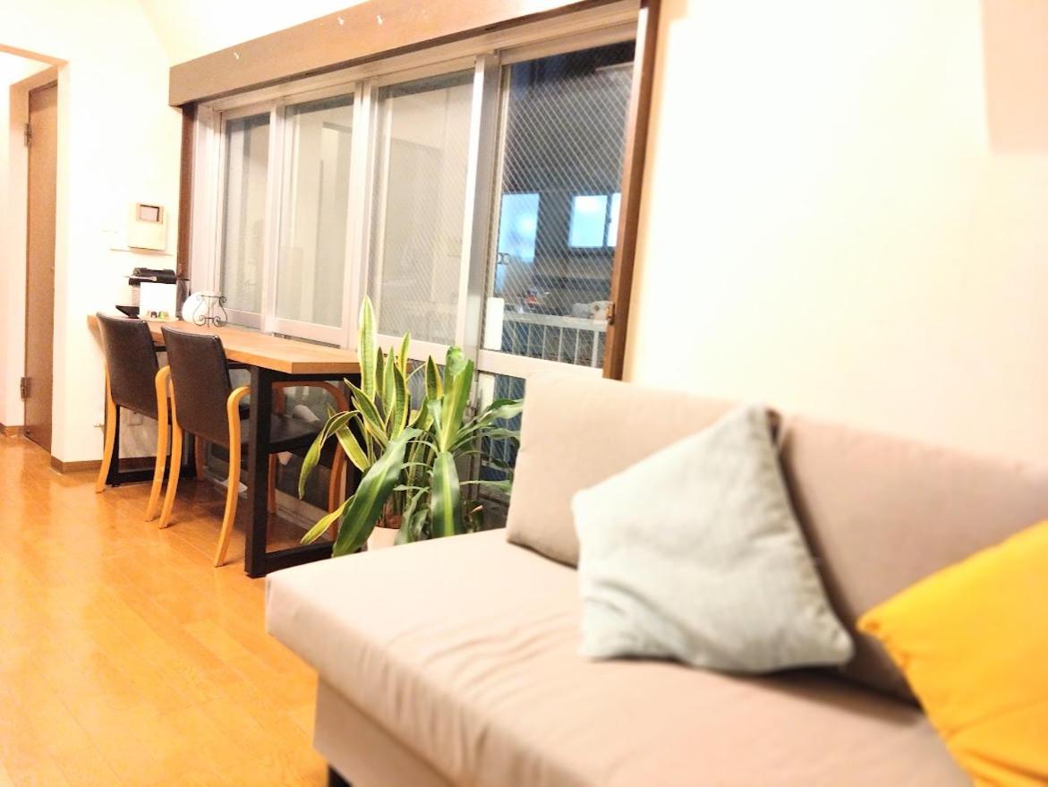 Three-Bedroom Apartment photo 3