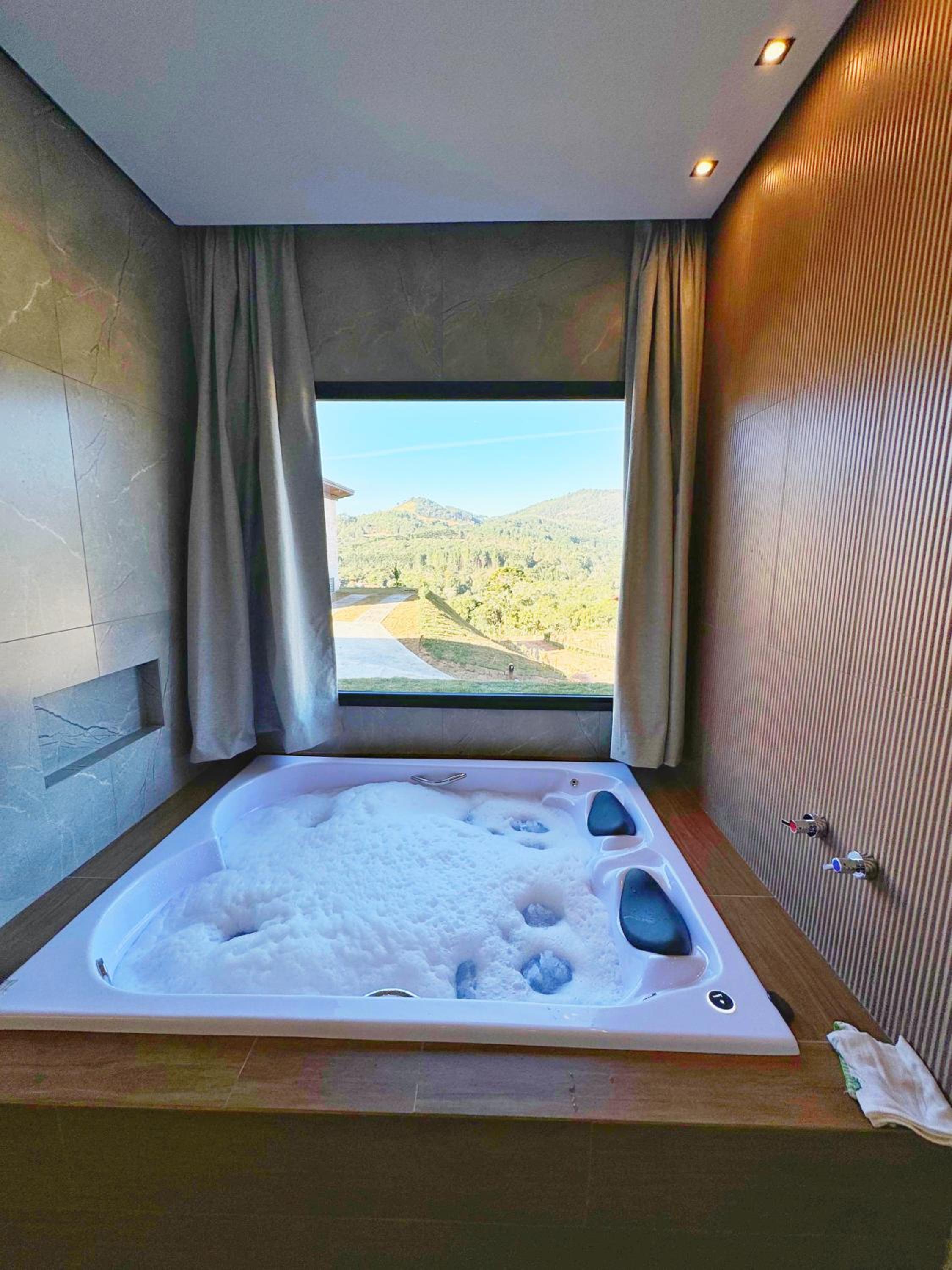 Suite with Balcony photo 3