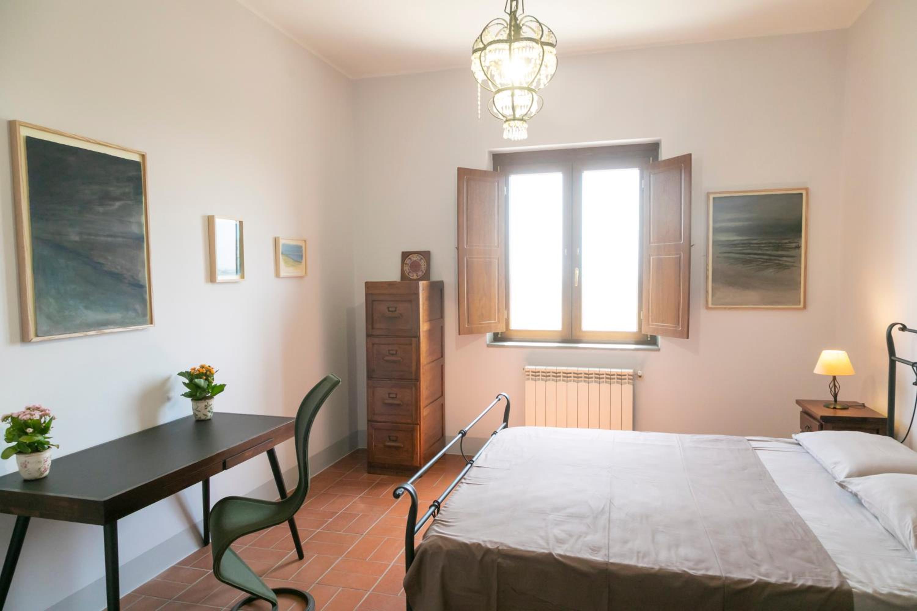 Double Room with Private Bathroom photo 2