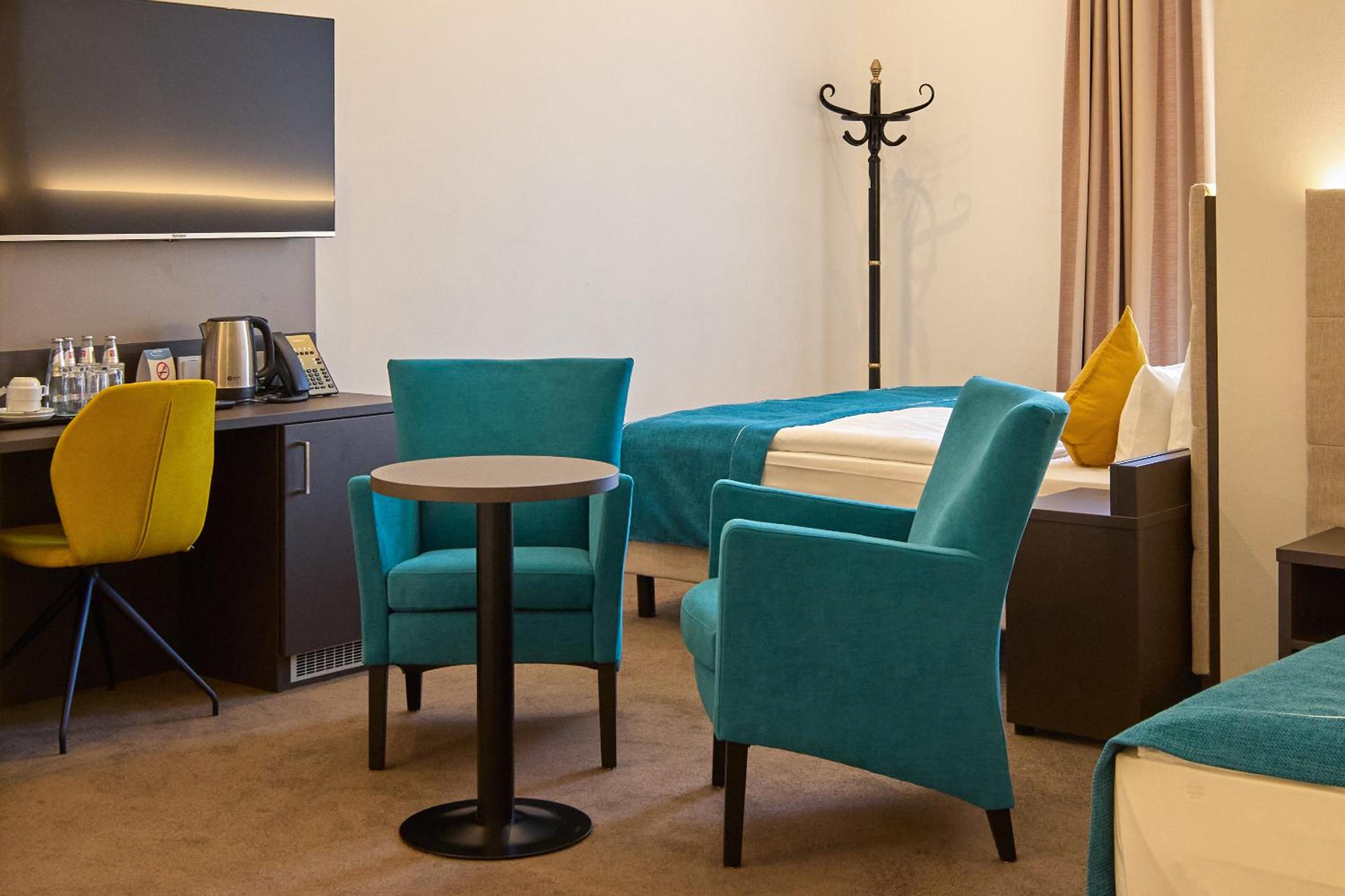 Family Room with King Bed and Sofa Bed - Balcony - Photo 1