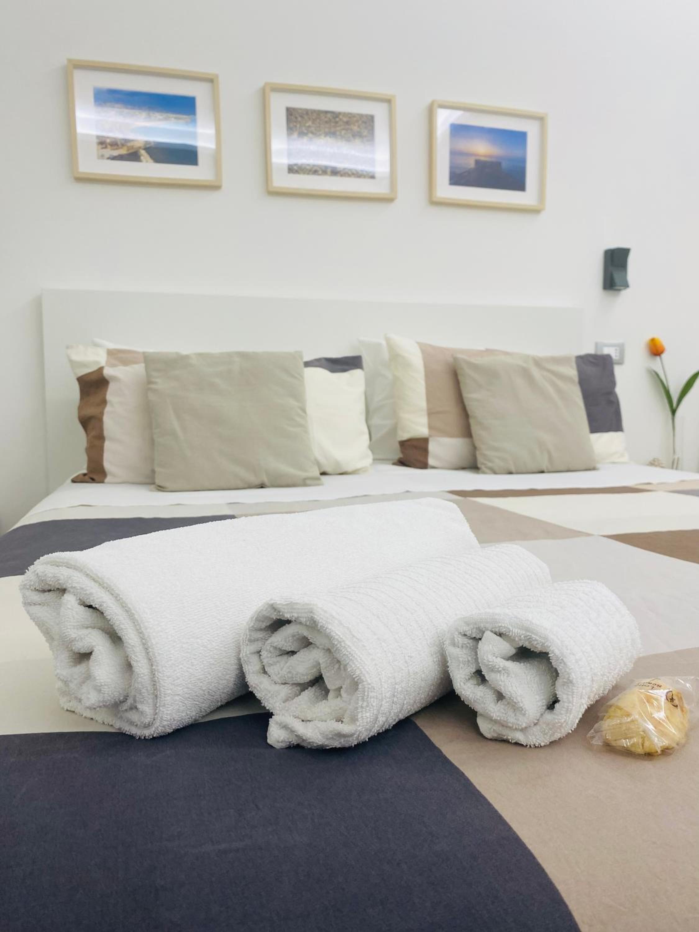Deluxe Double Room with Bath