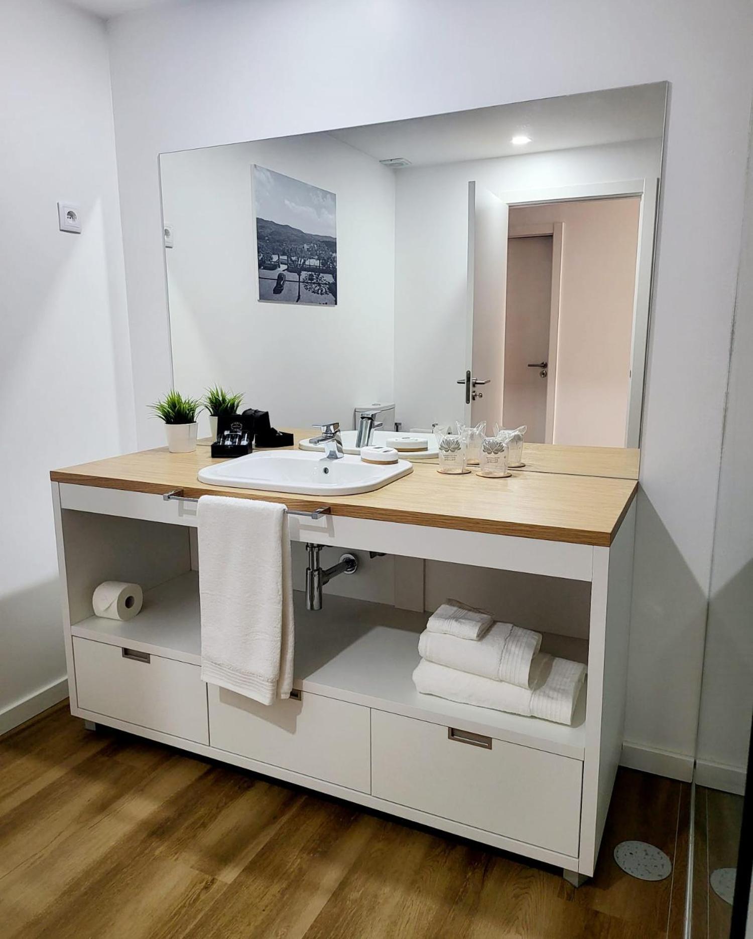 Two-Bedroom Apartment with Private Pool photo 2