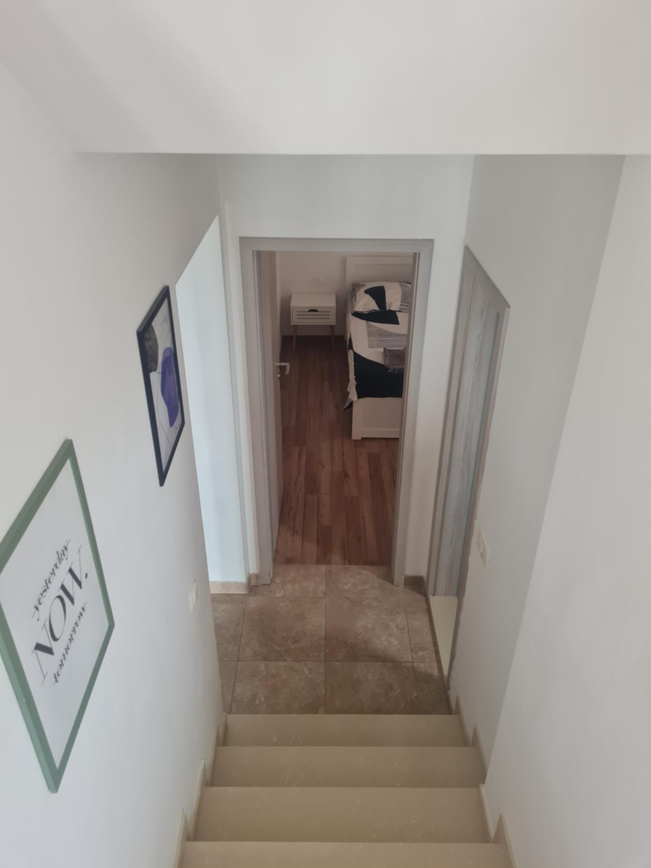 Apartment - Photo 6