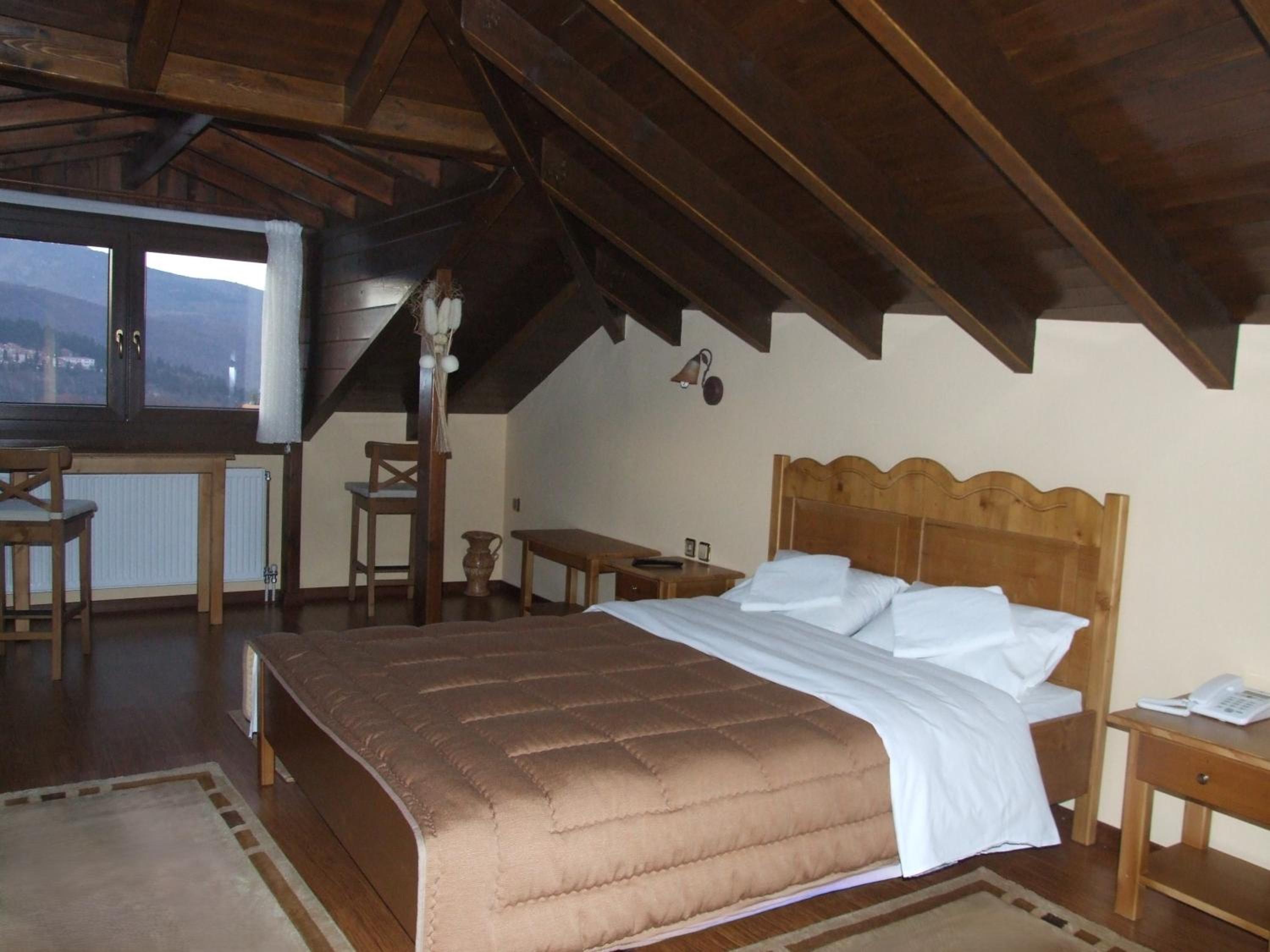 Double Room with Lake View - Attic