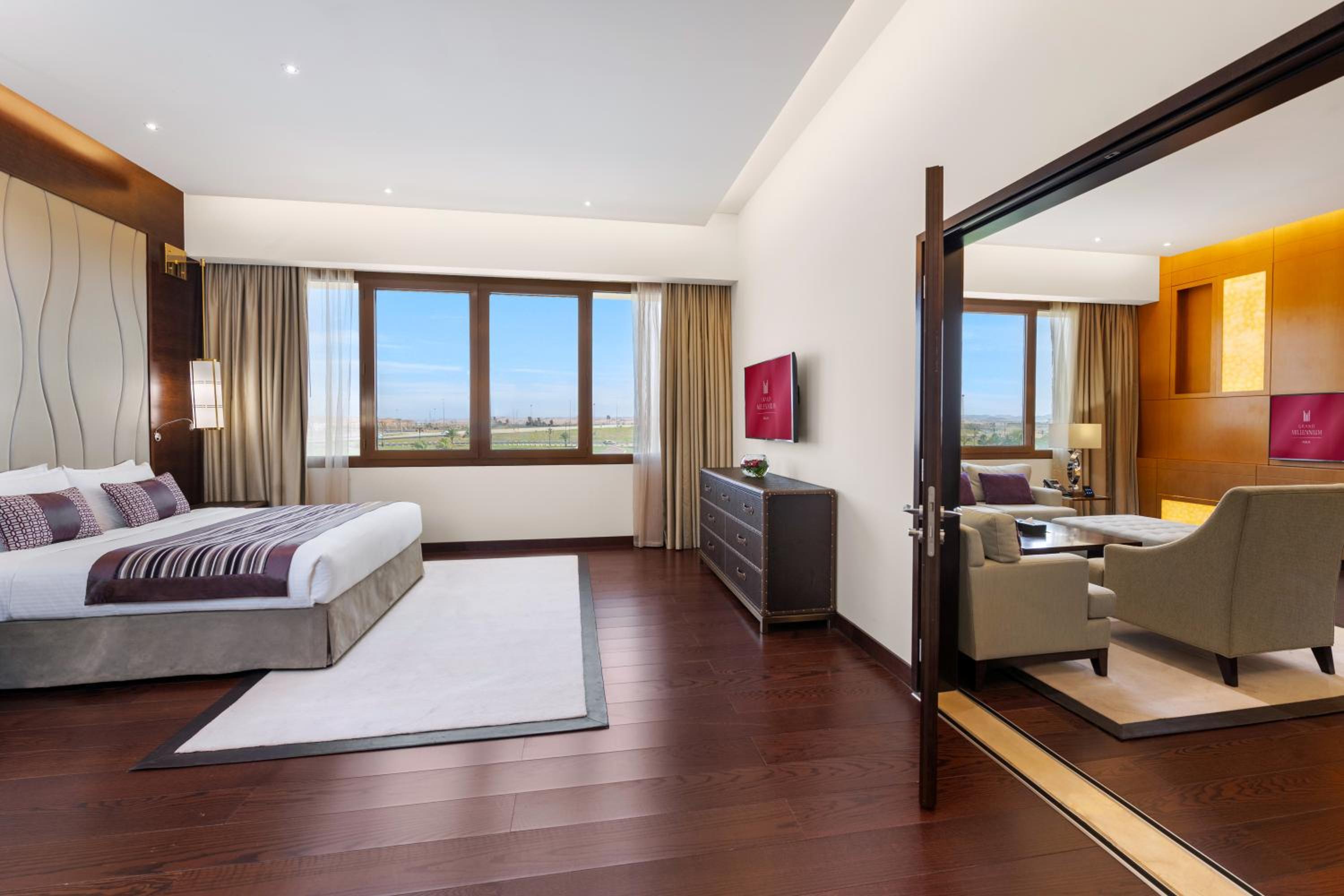 Grand Millennium Suite - Photo 5