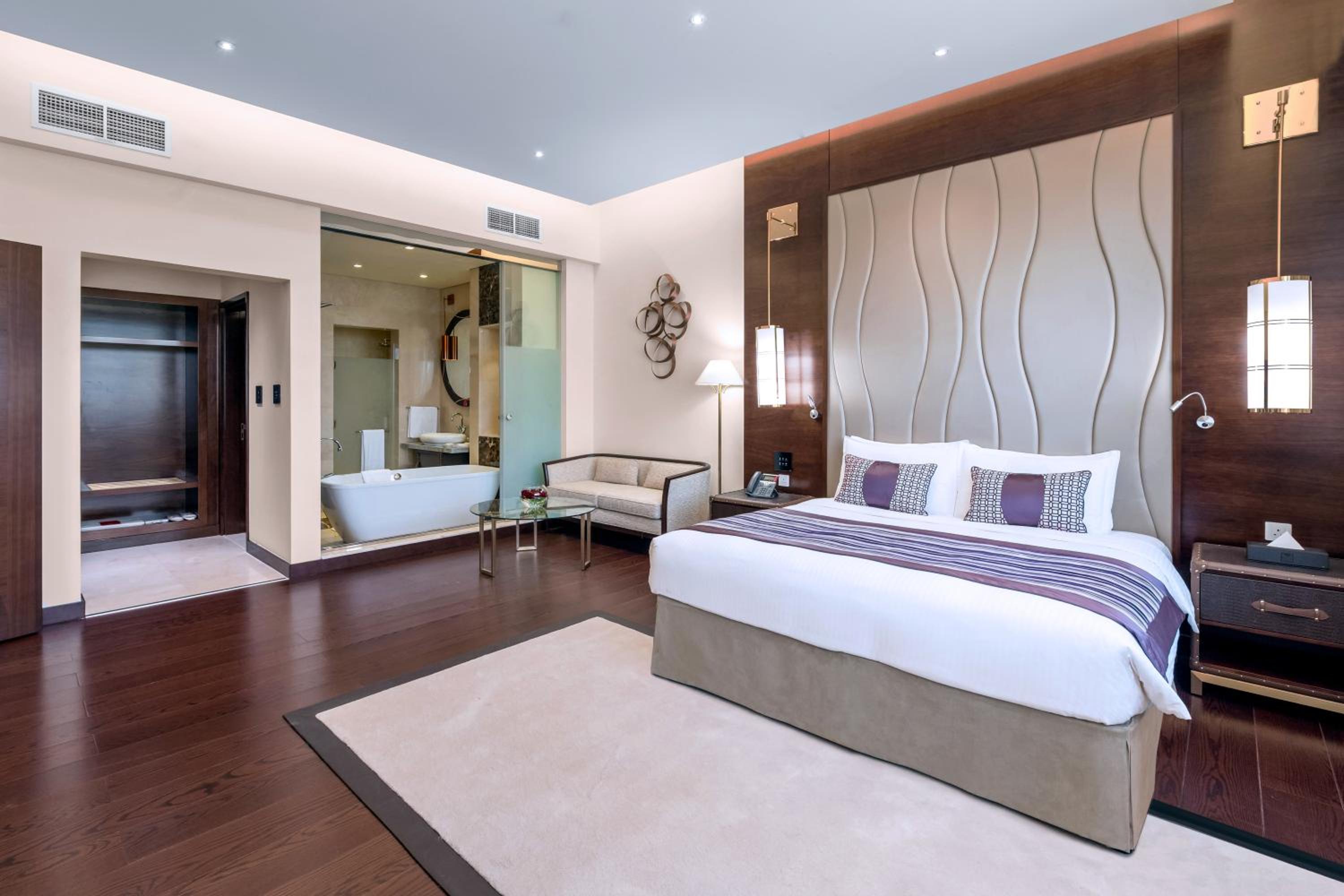 Grand Millennium Suite - Photo 3
