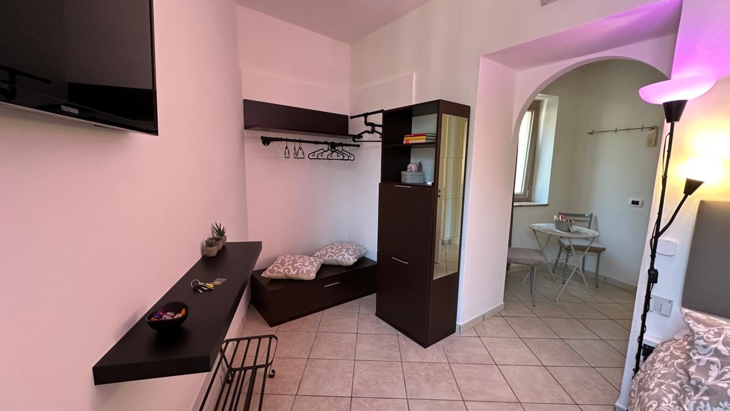 Double Room with Private Bathroom photo 3