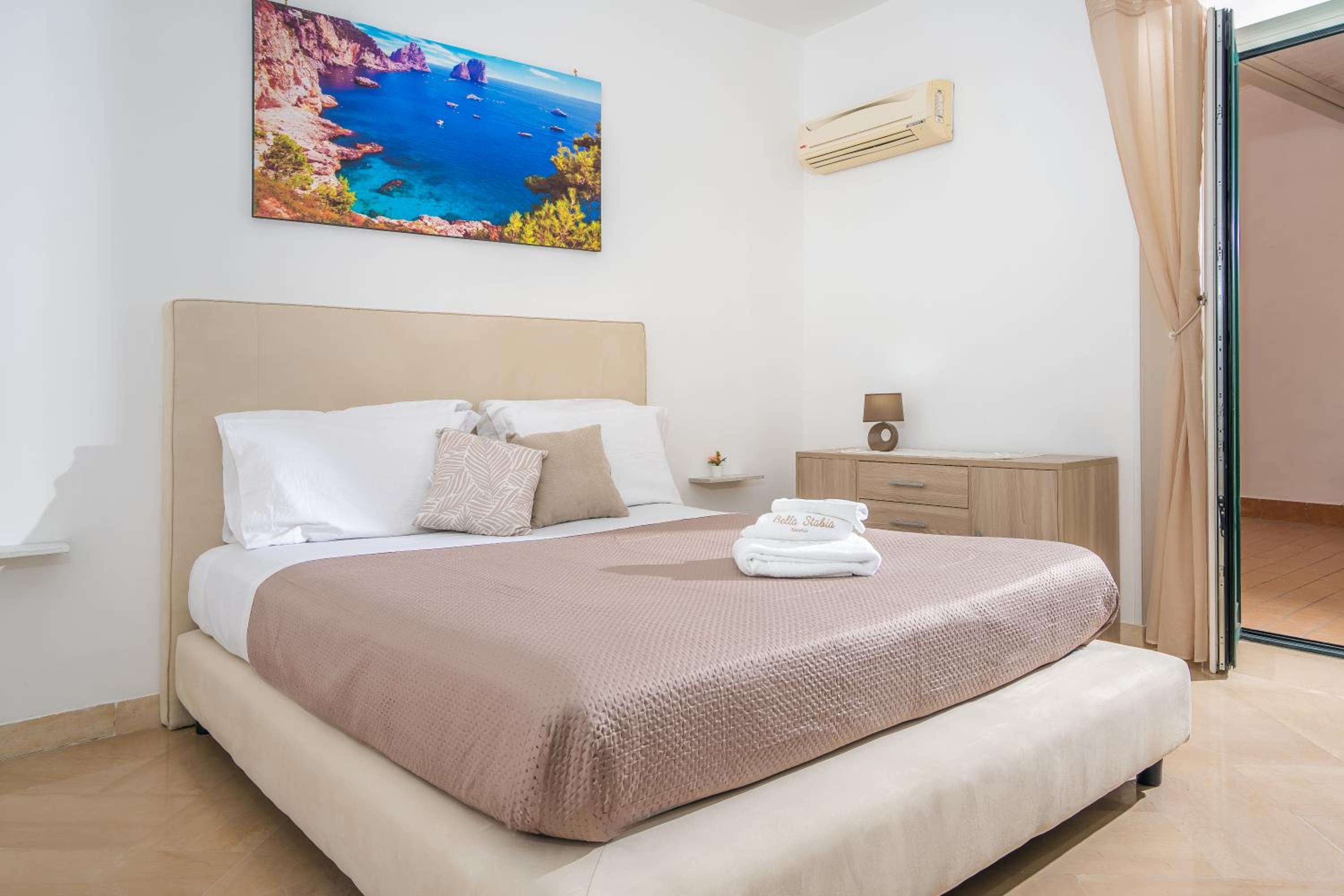 Quadruple Room with Bathroom