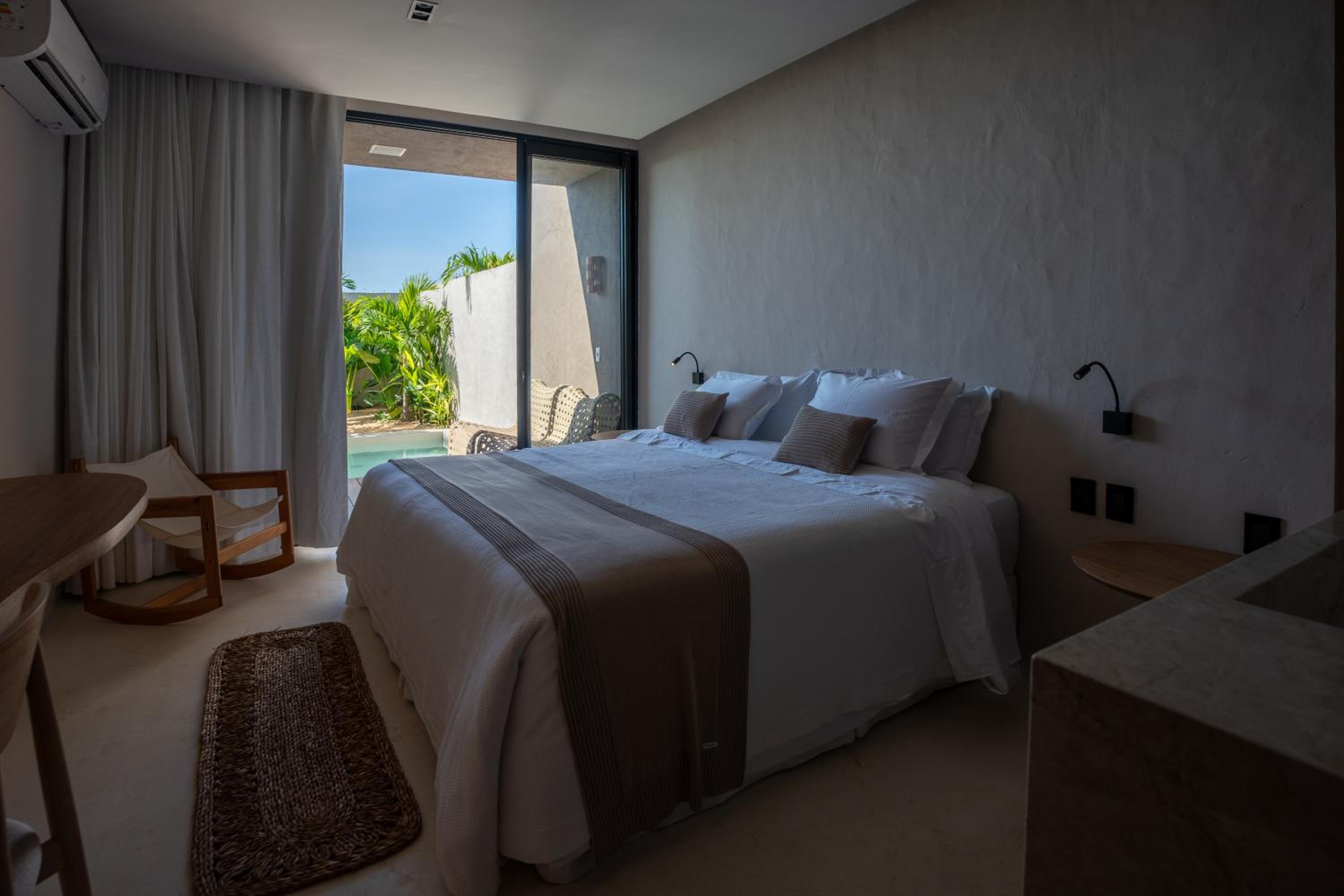 Deluxe Double Room photo 3