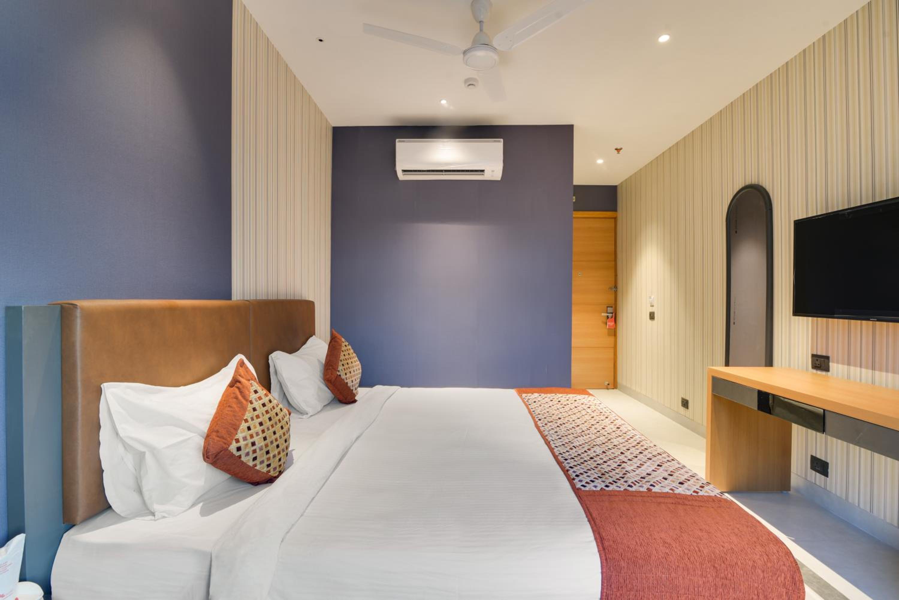 Standard Double Room photo 2