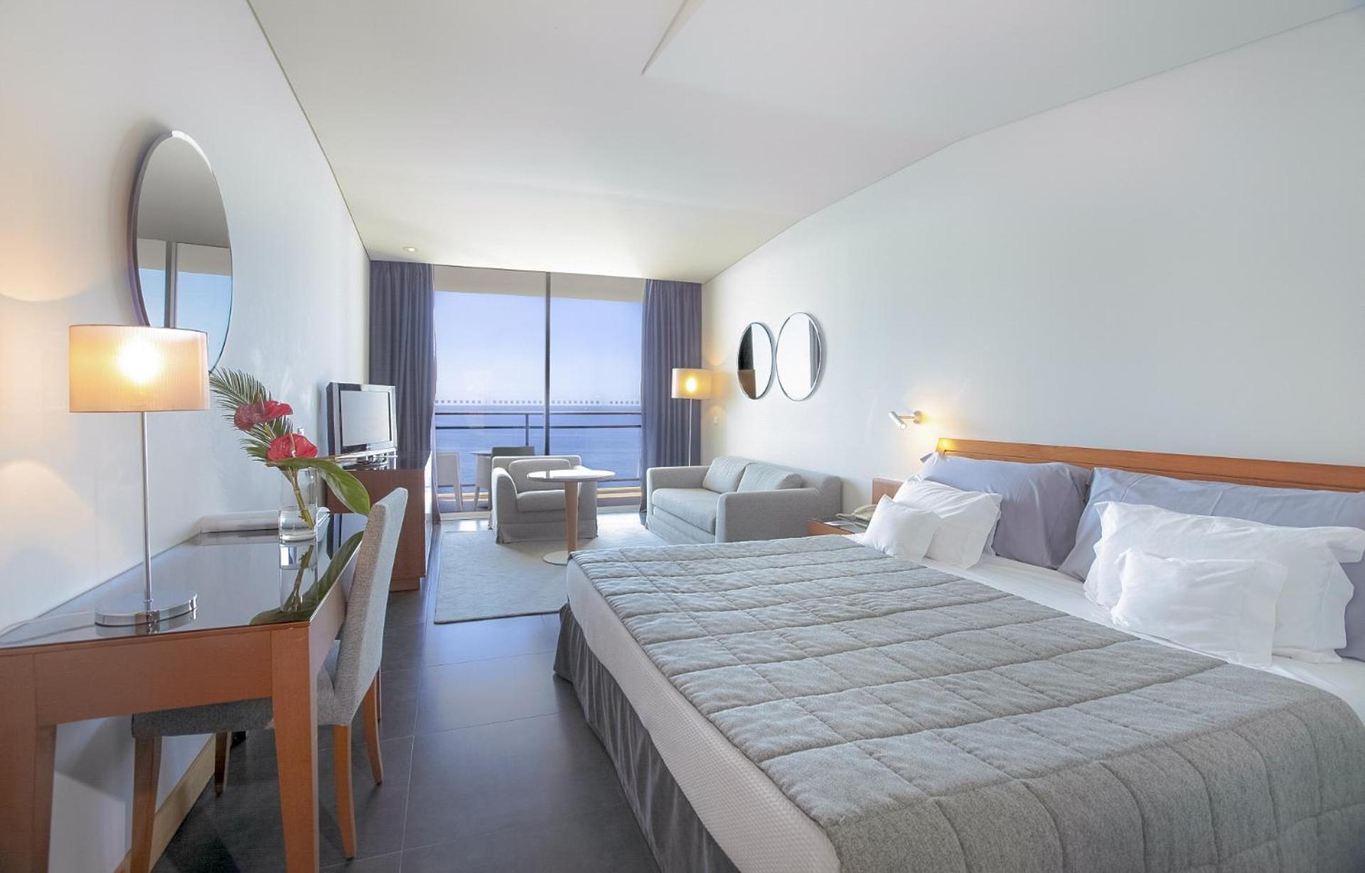 Superior Double Room with Sea View - Photo 1