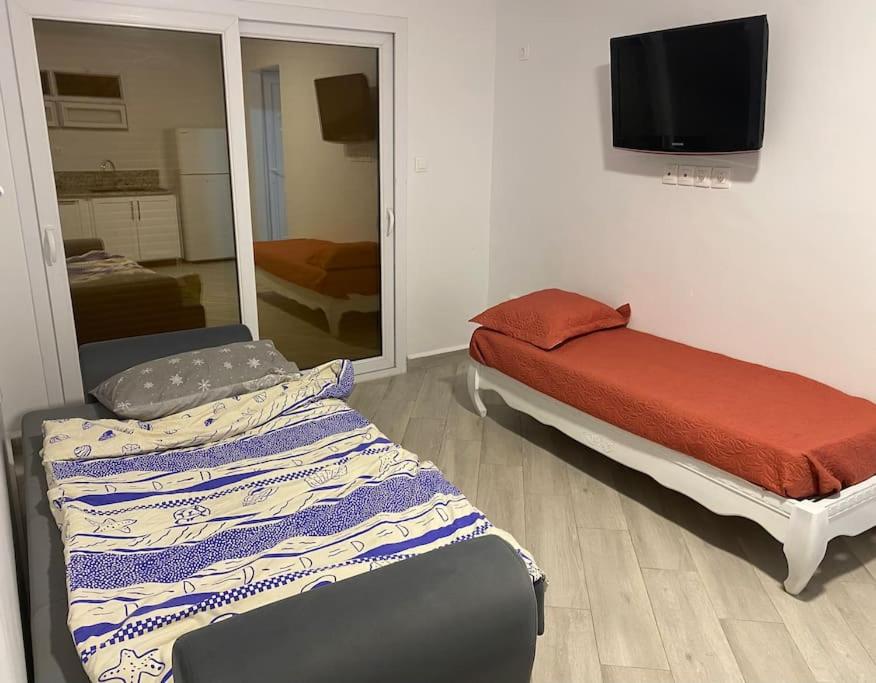 One-Bedroom Apartment With Sea View And Terrace photo 1