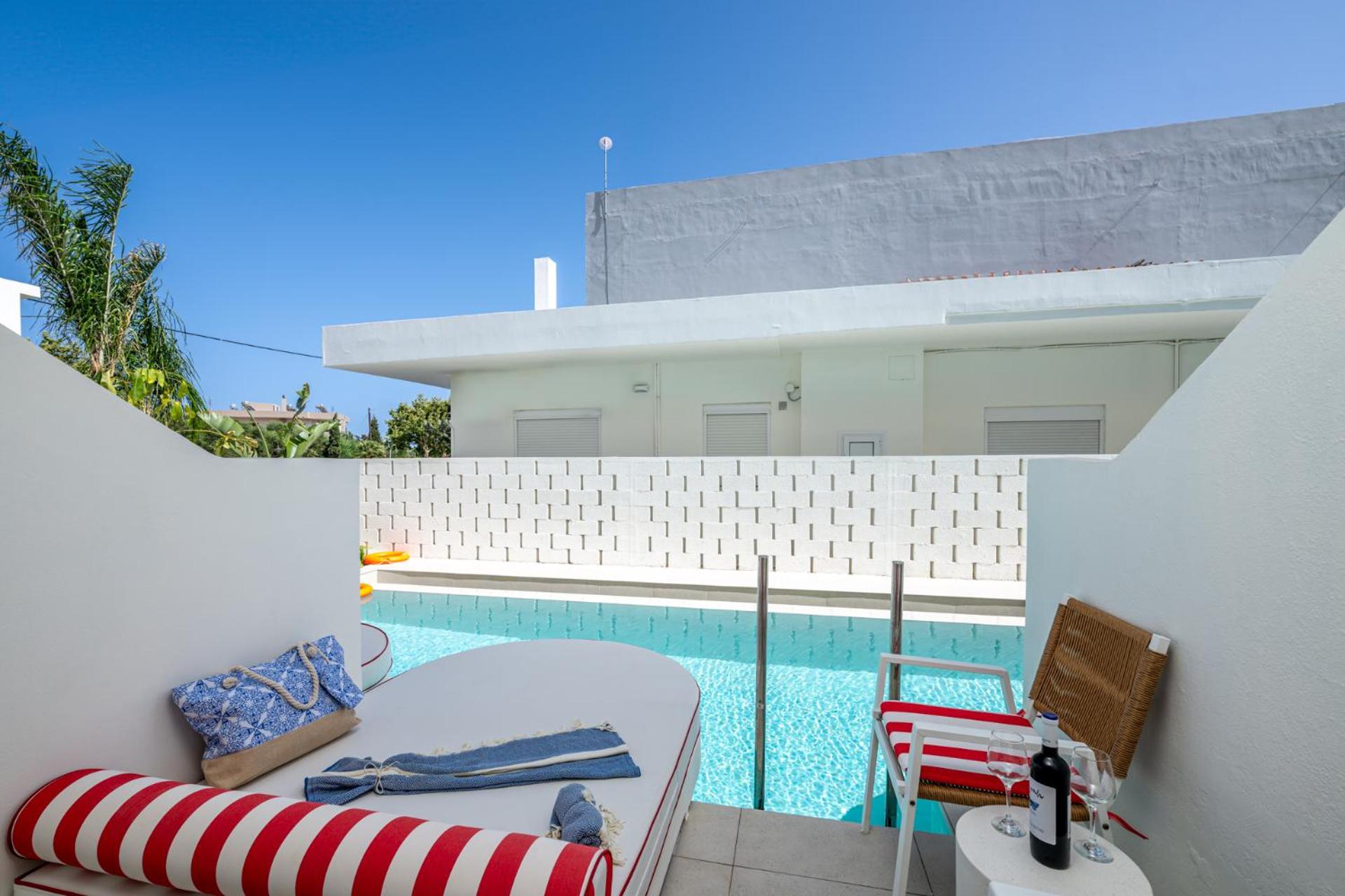 Executive Suite With Private Pool photo 3
