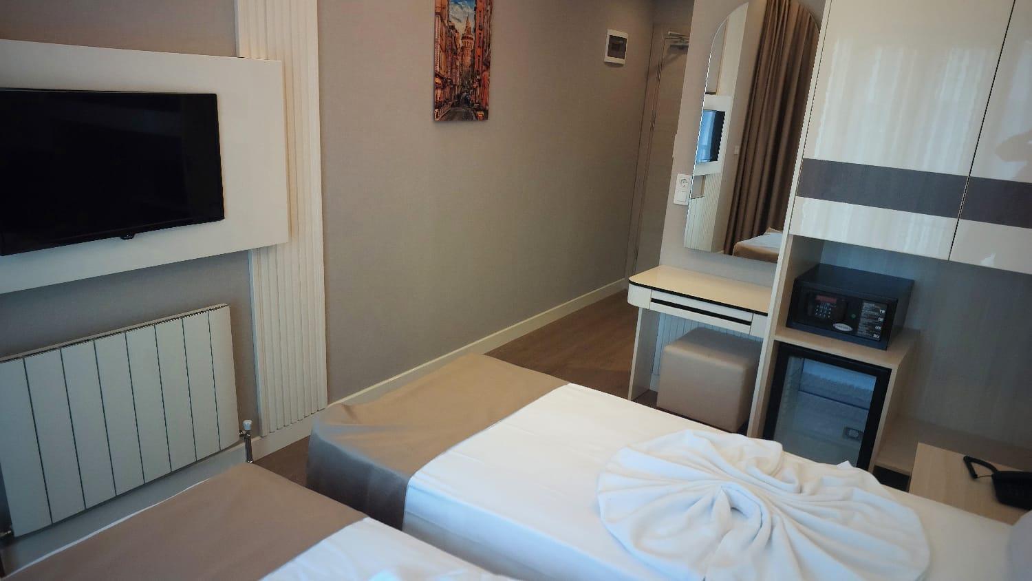 Double Or Twin Room photo 1