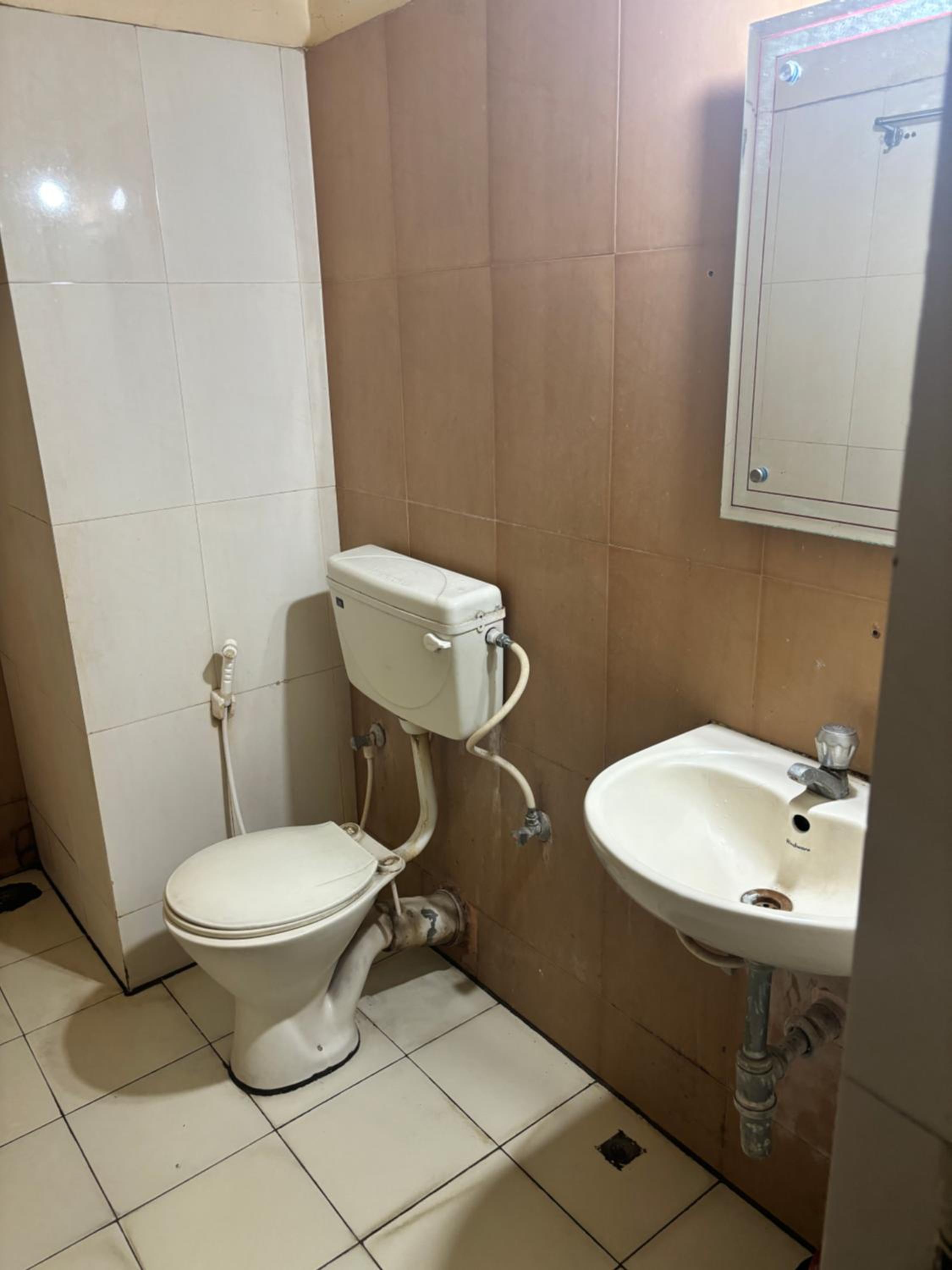 Standard Double Room with Fan photo 2