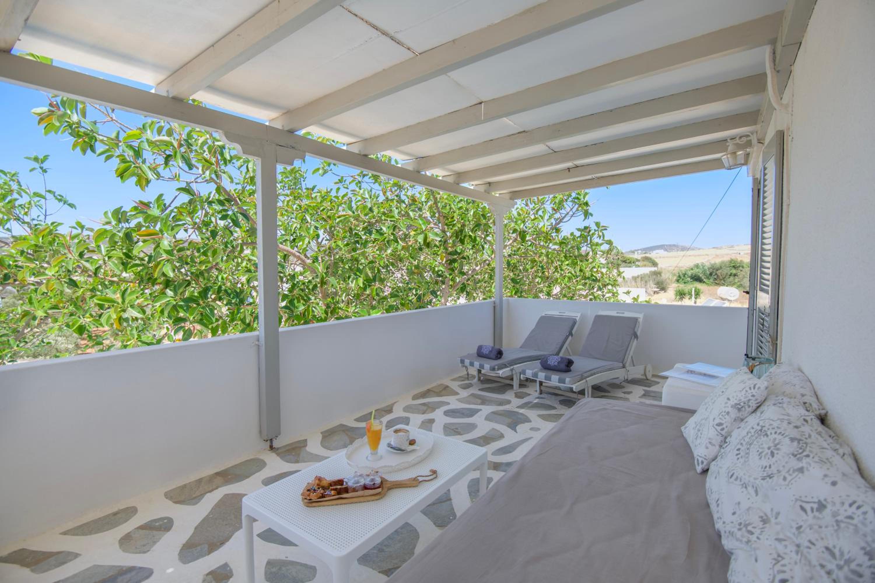 Double or Twin Room with Panoramic Sea View - Photo 20