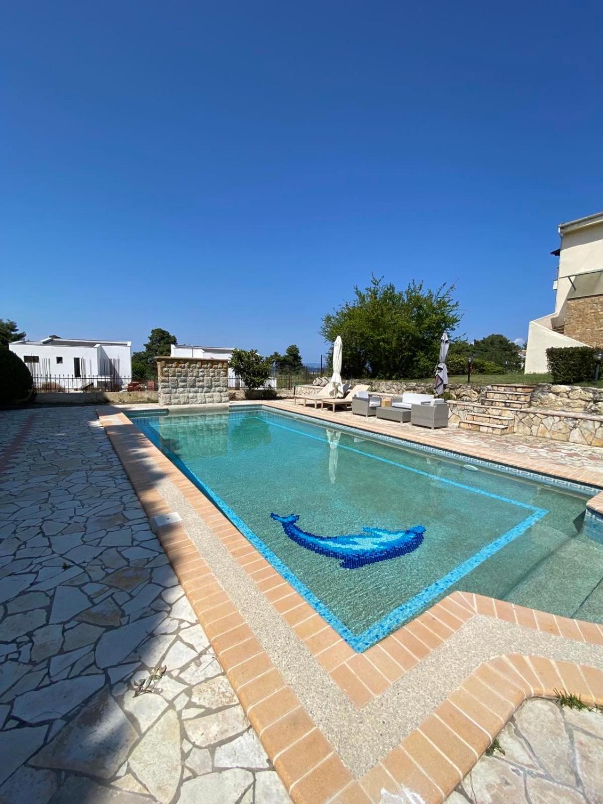 Villa With Garden View photo 2