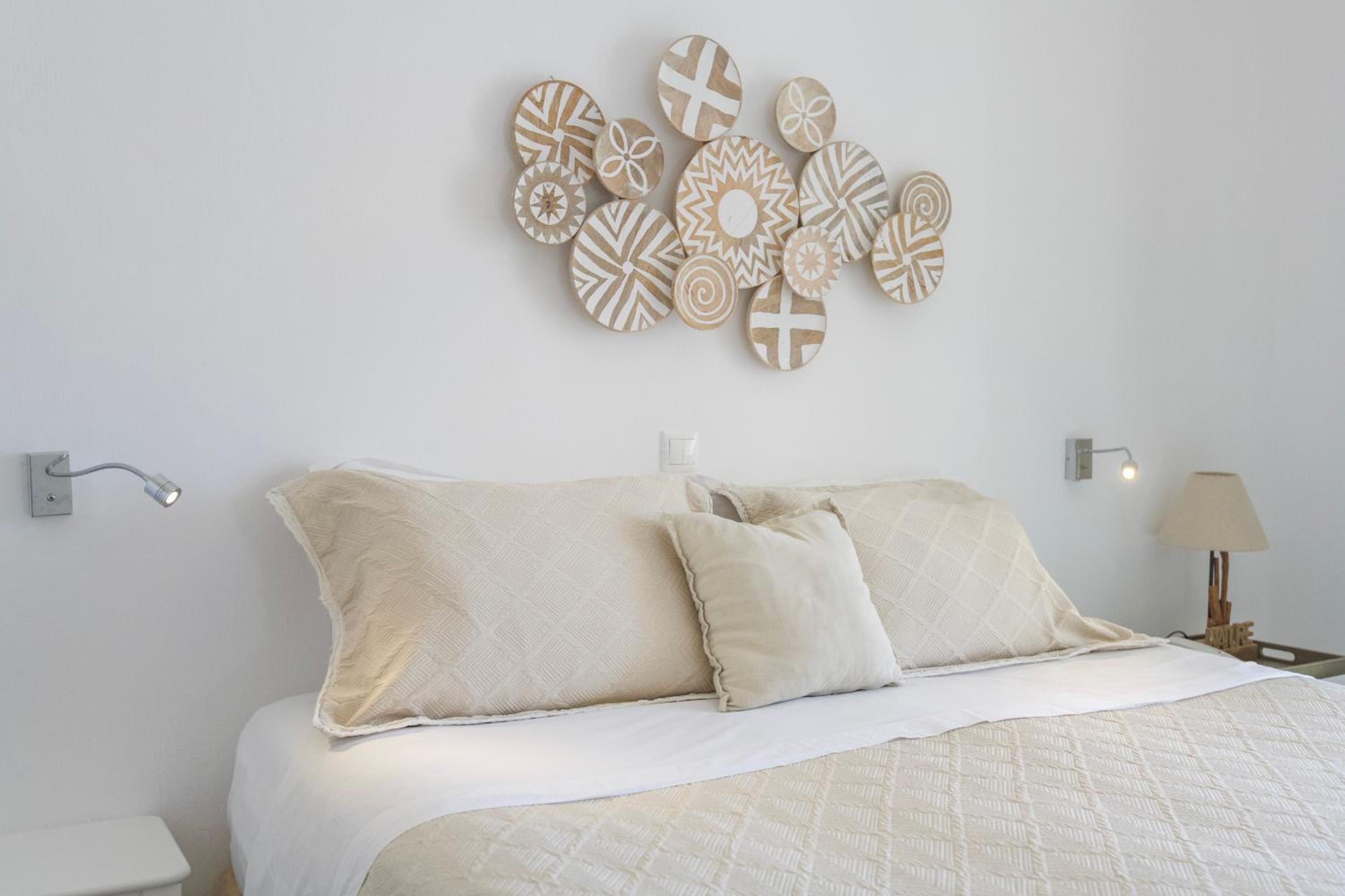 Standard Double Room - Photo 35