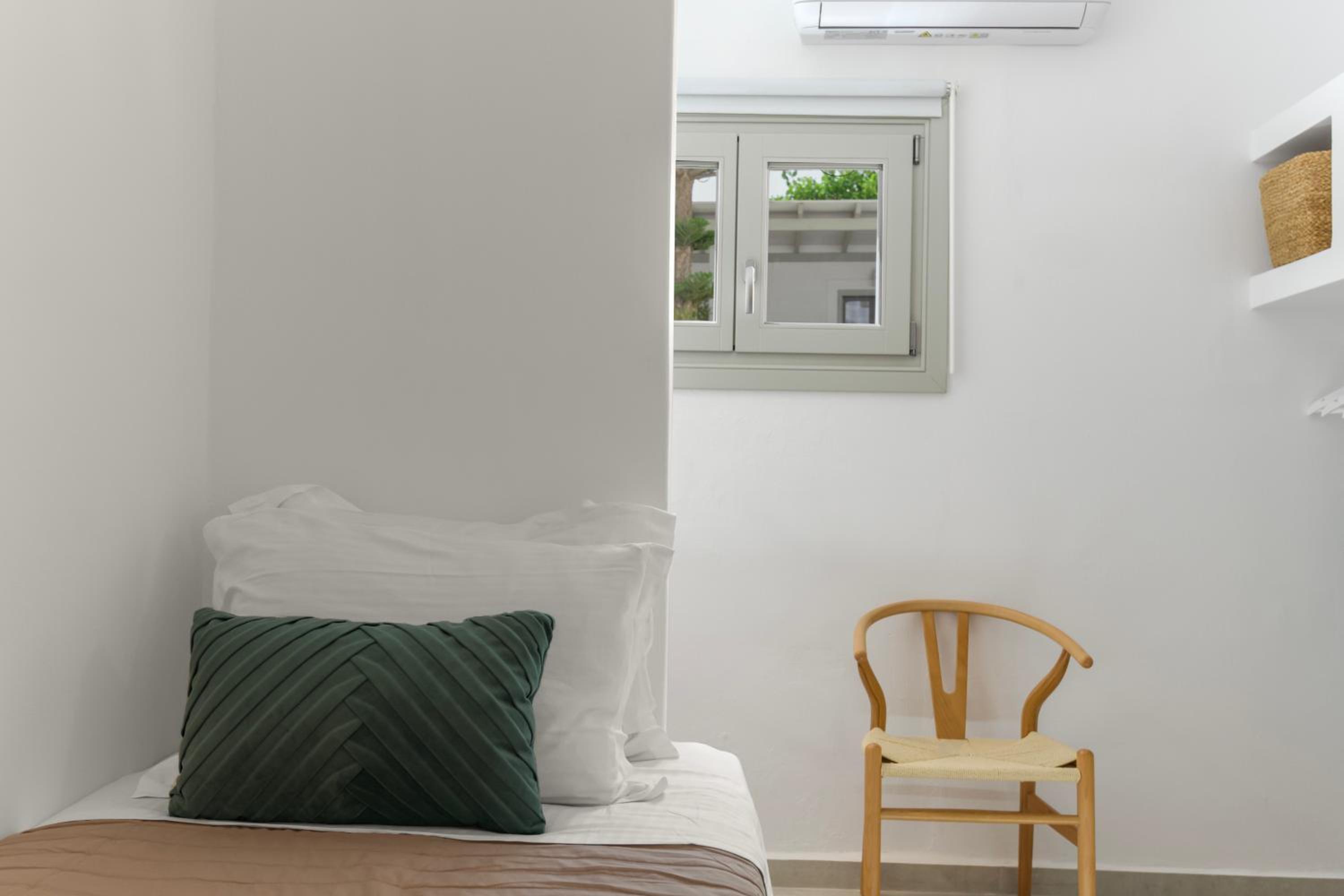 Two-Bedroom Suite - Photo 15