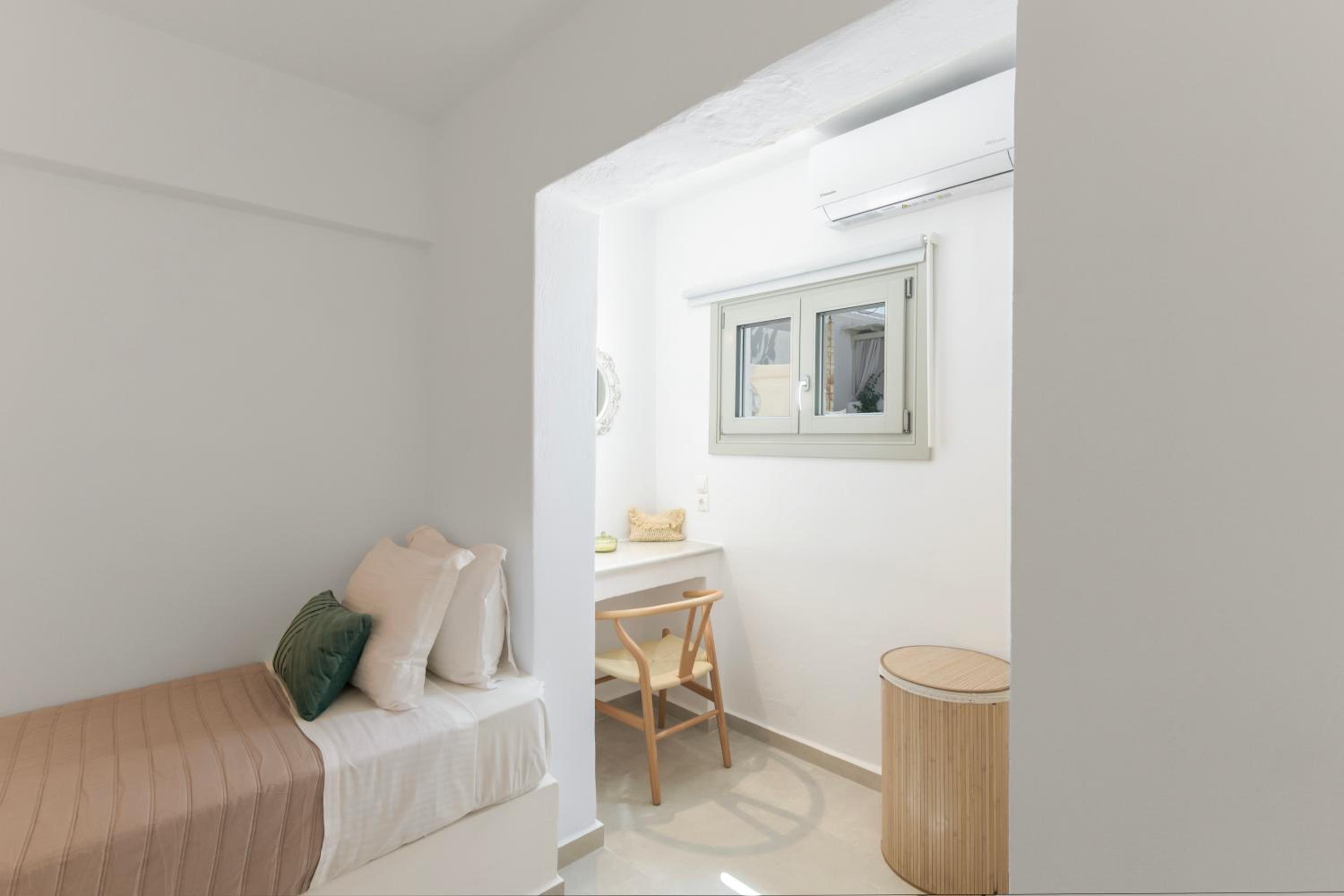Two-Bedroom Suite - Photo 13