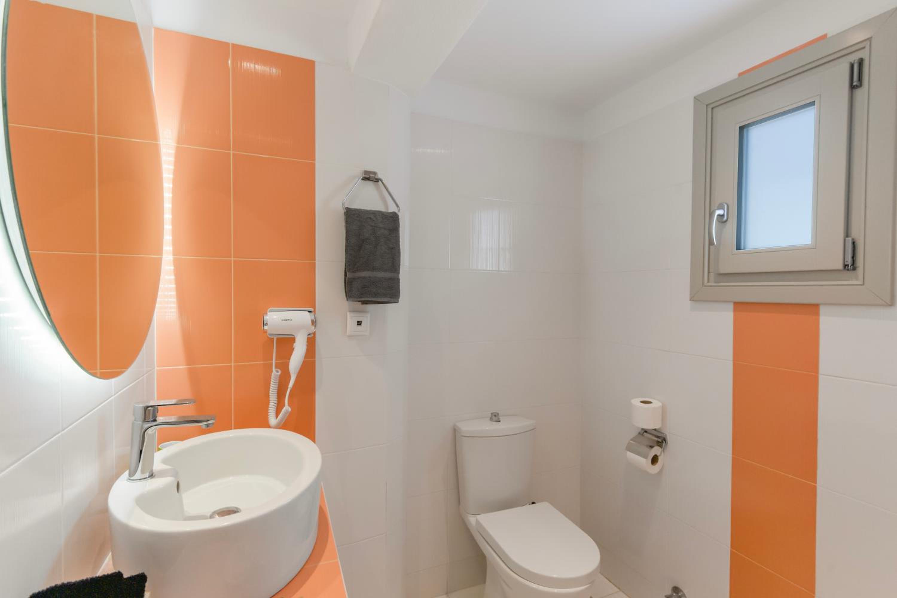 Two-Bedroom Suite - Photo 22