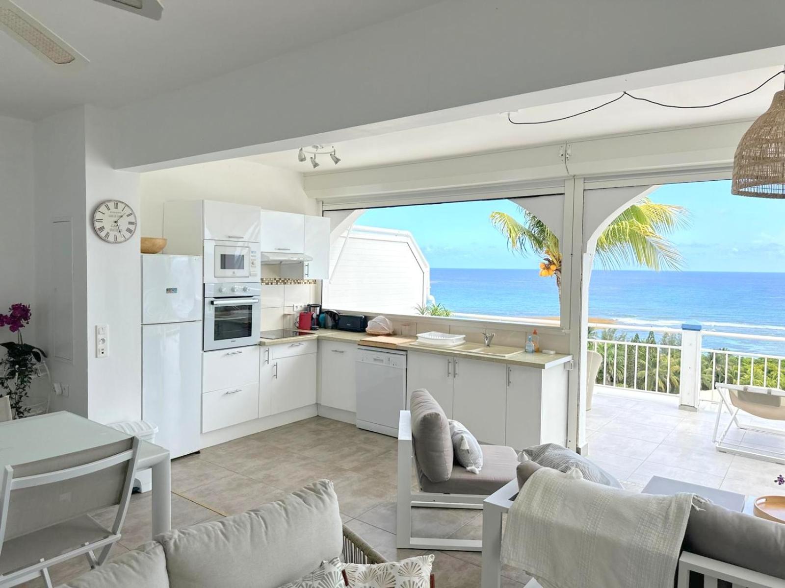 Apartment with Sea View photo 2