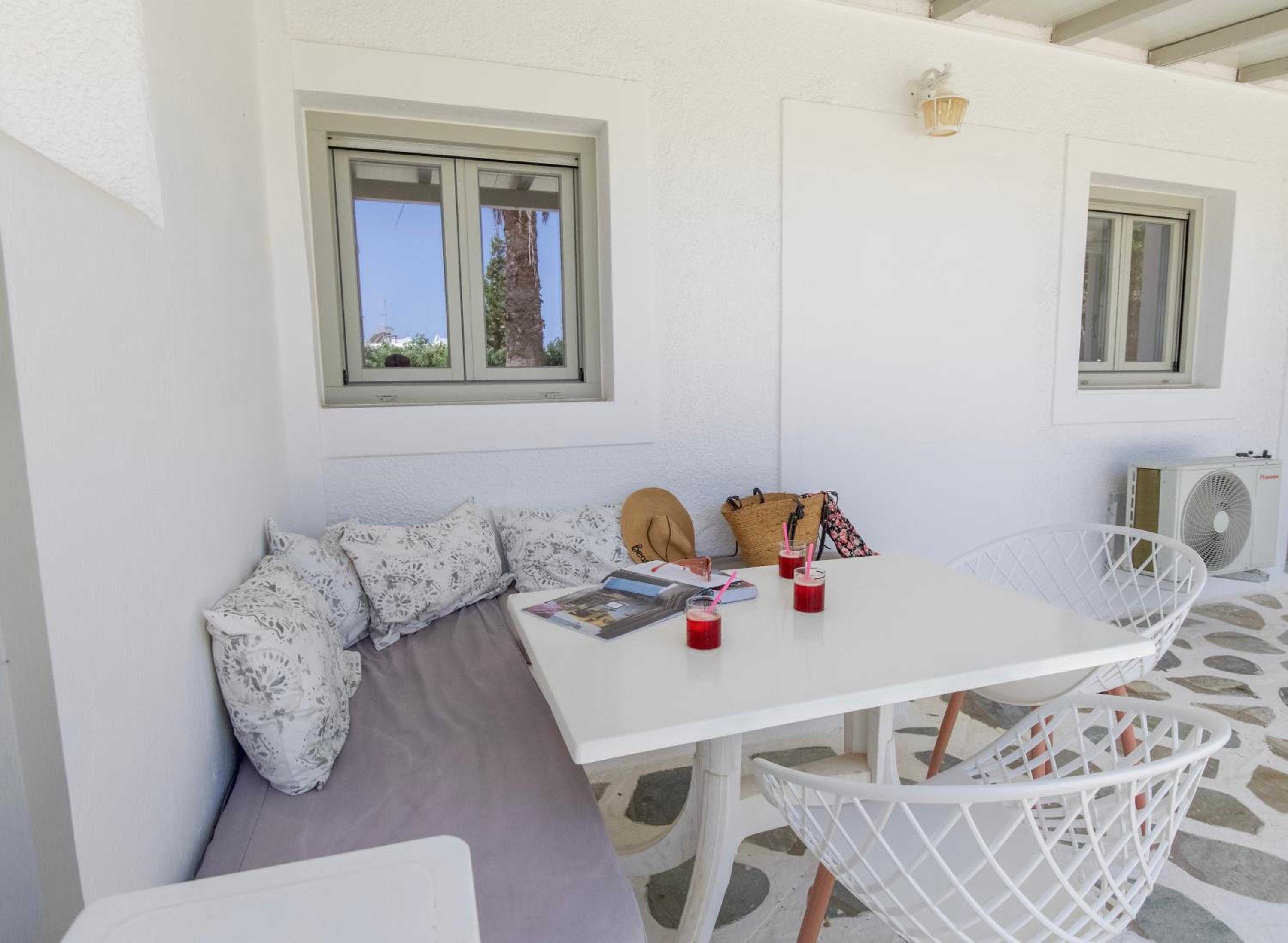 Suite with Garden View - Photo 21