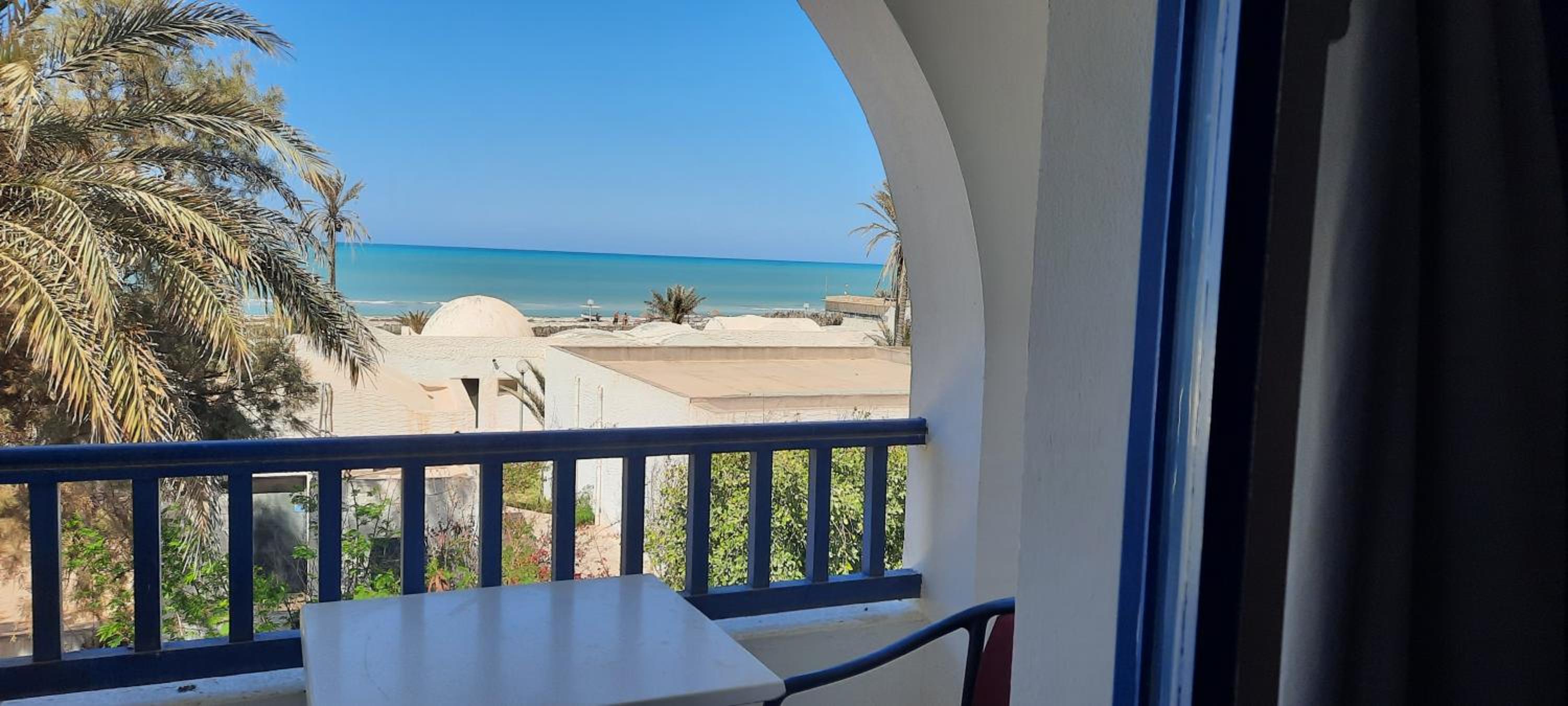 Double Room with Sea View photo 2