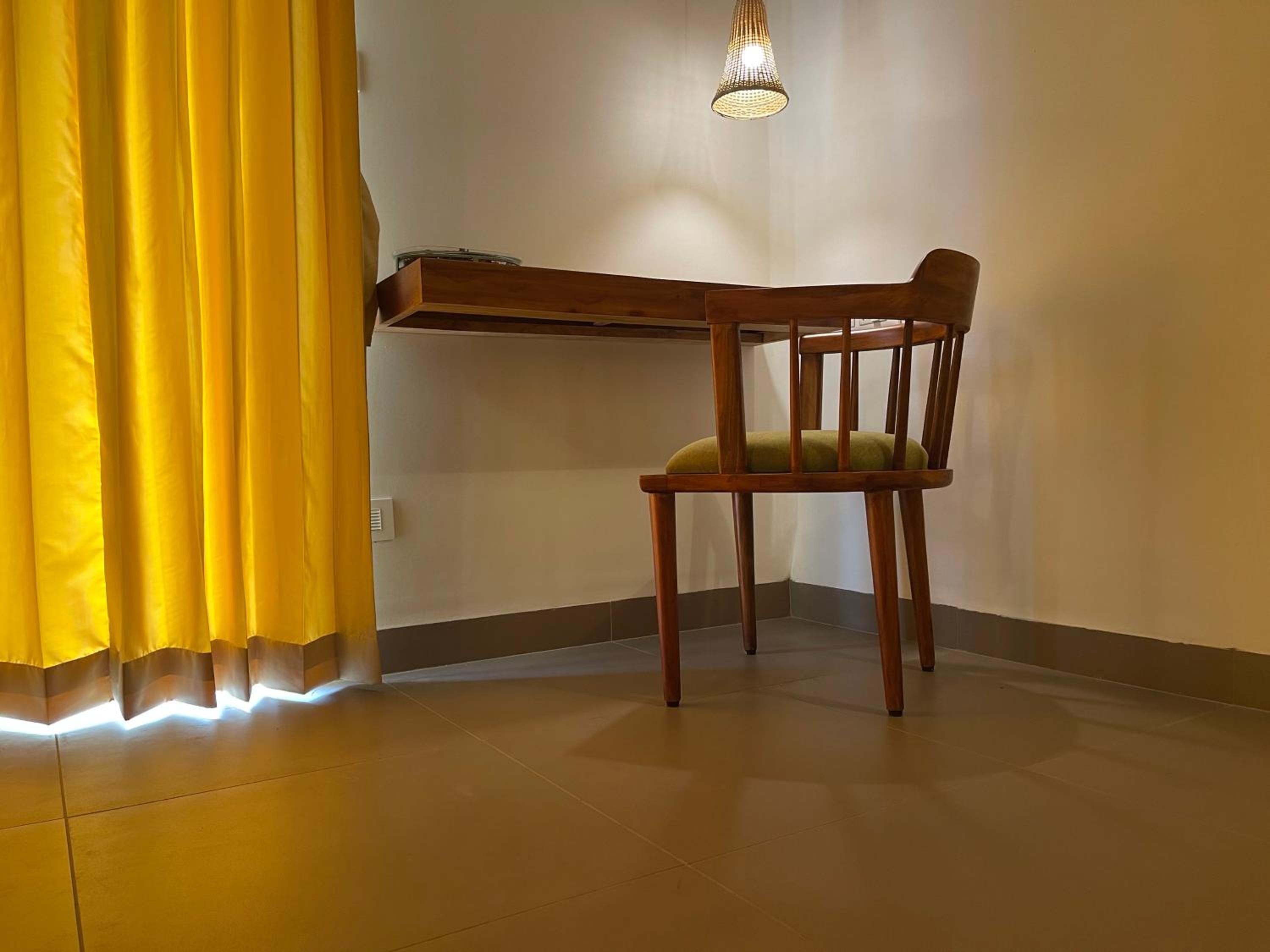 King Room with Balcony photo 3