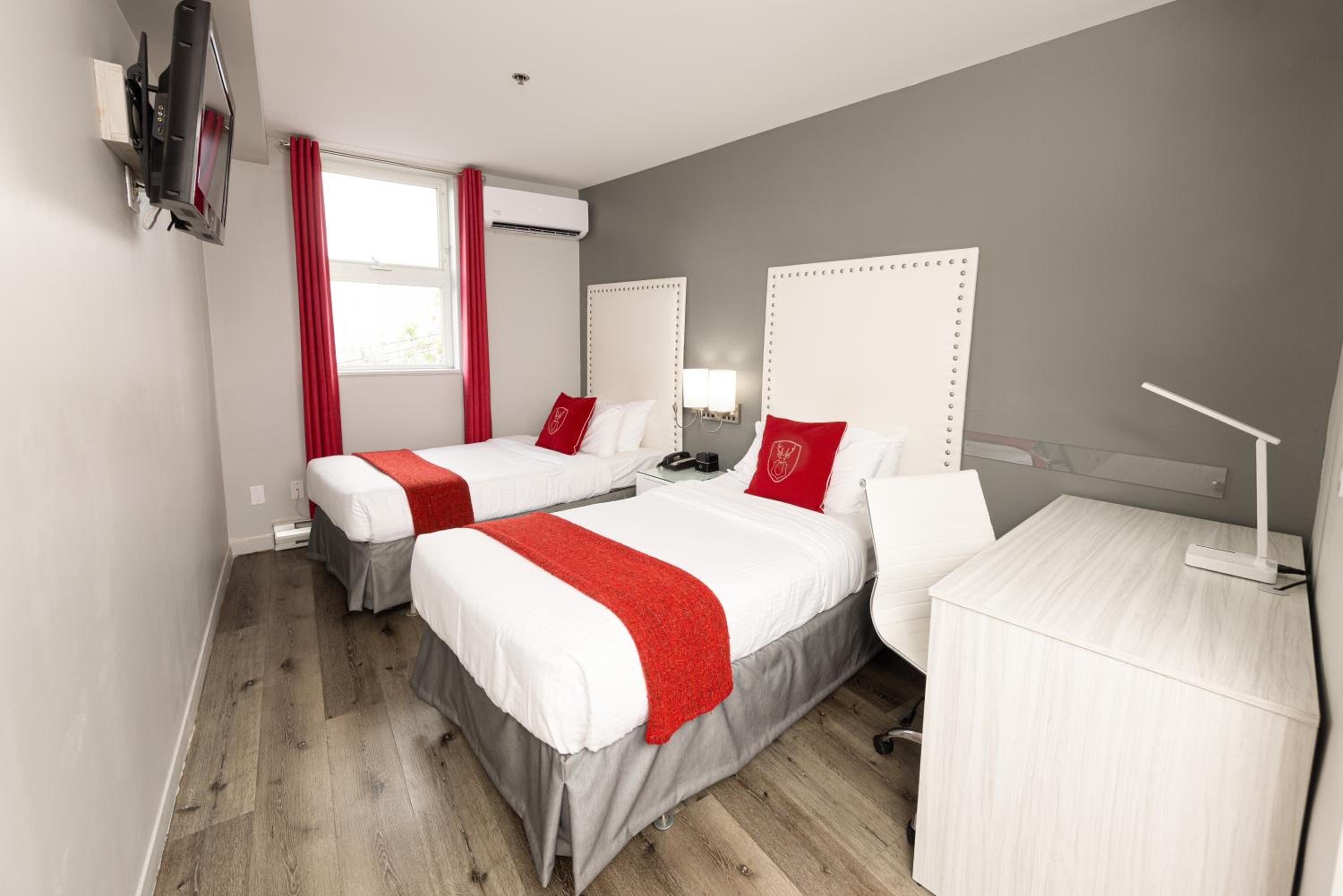 Twin Room - Photo 4