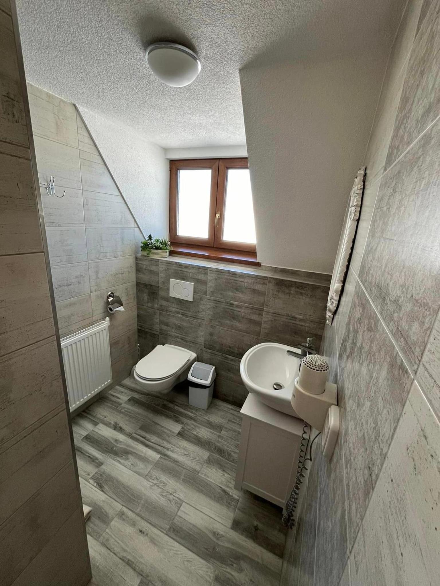 Standard Double Room photo 2