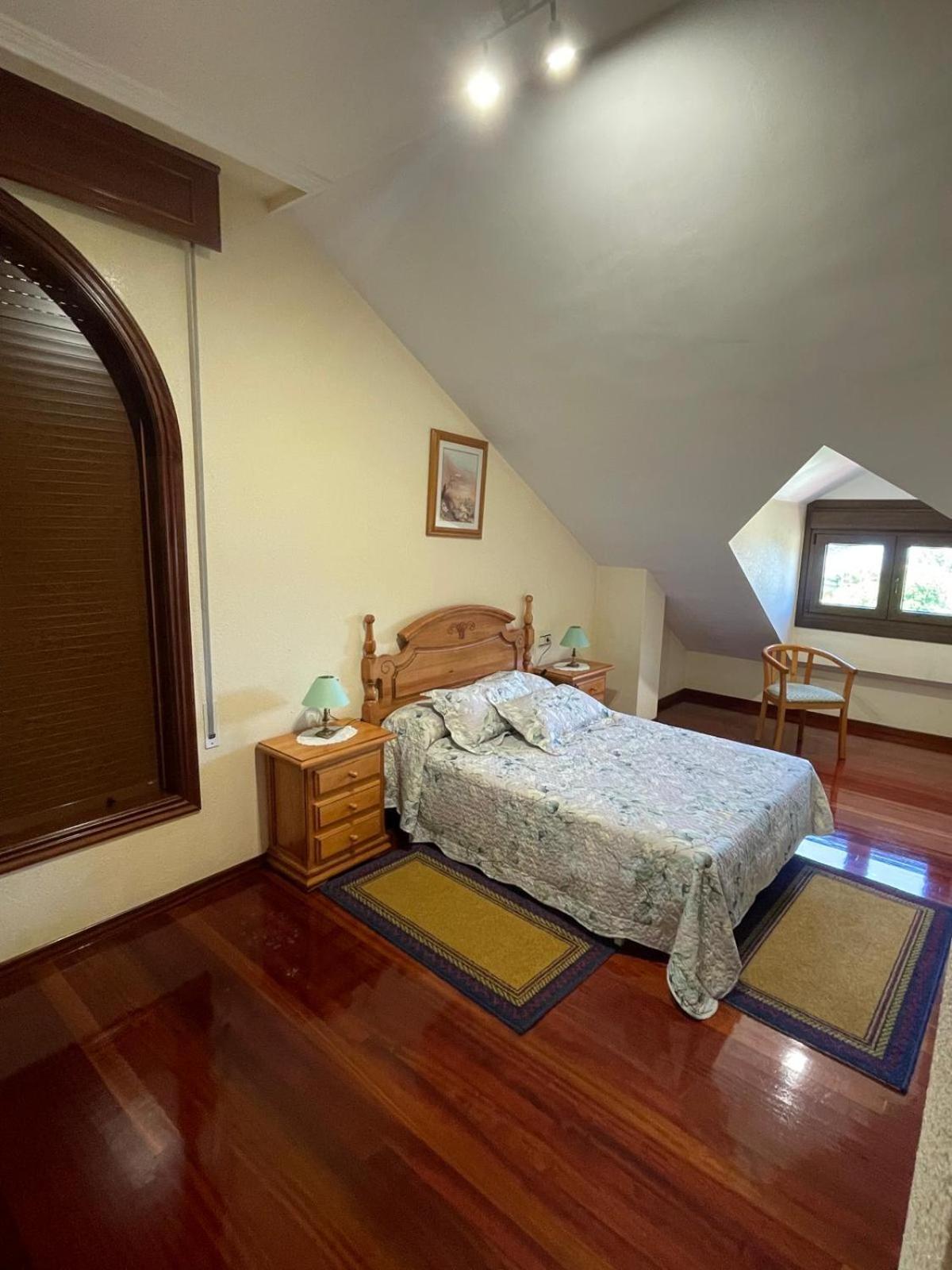 Four-Bedroom House photo 2