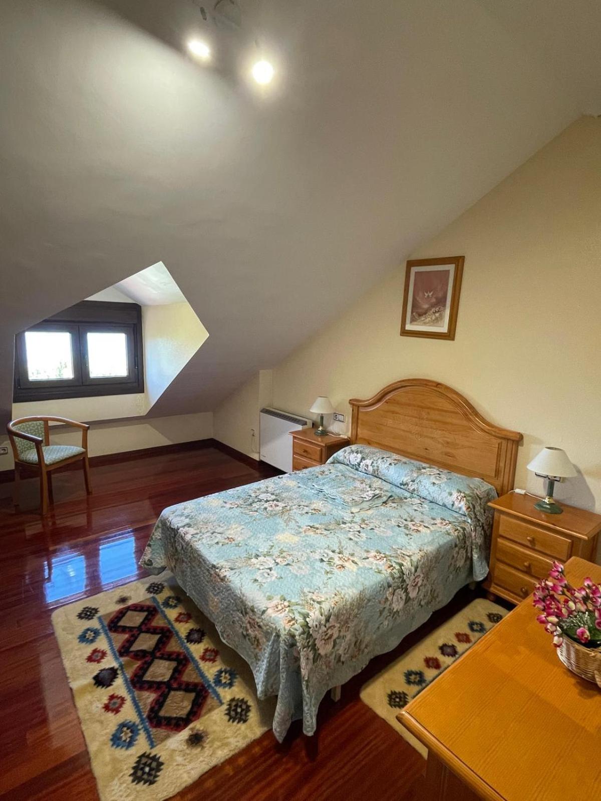 Casa de cuatro habitaciones
