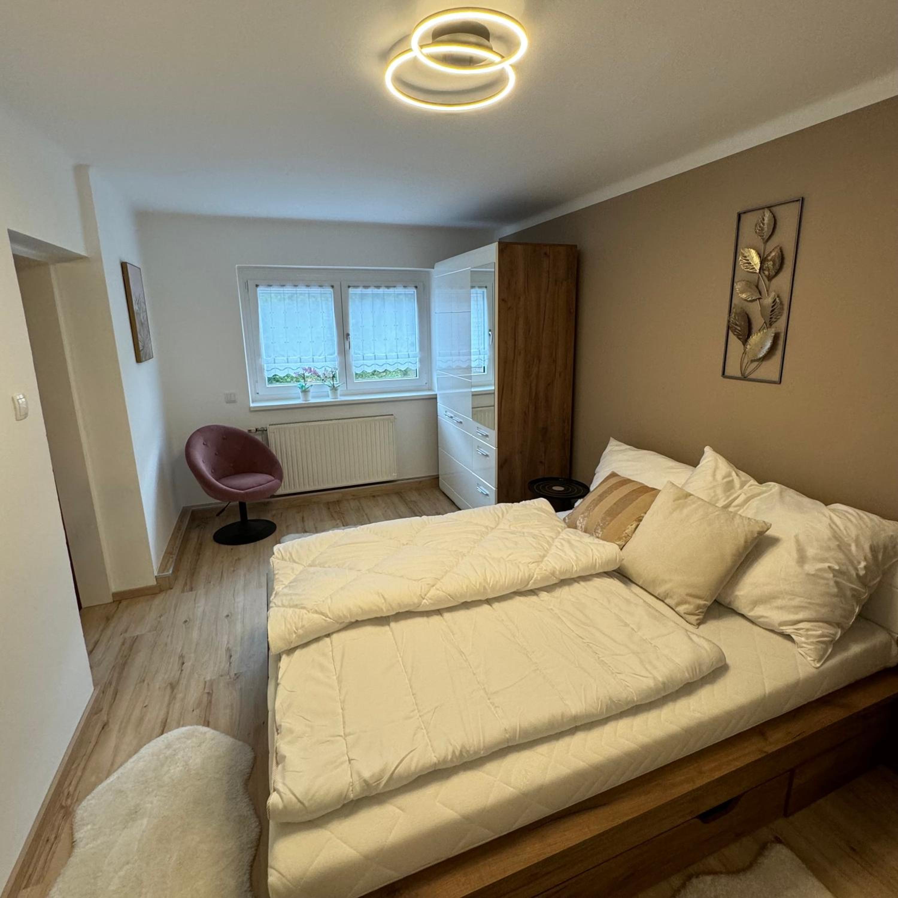 One-Bedroom House photo 3