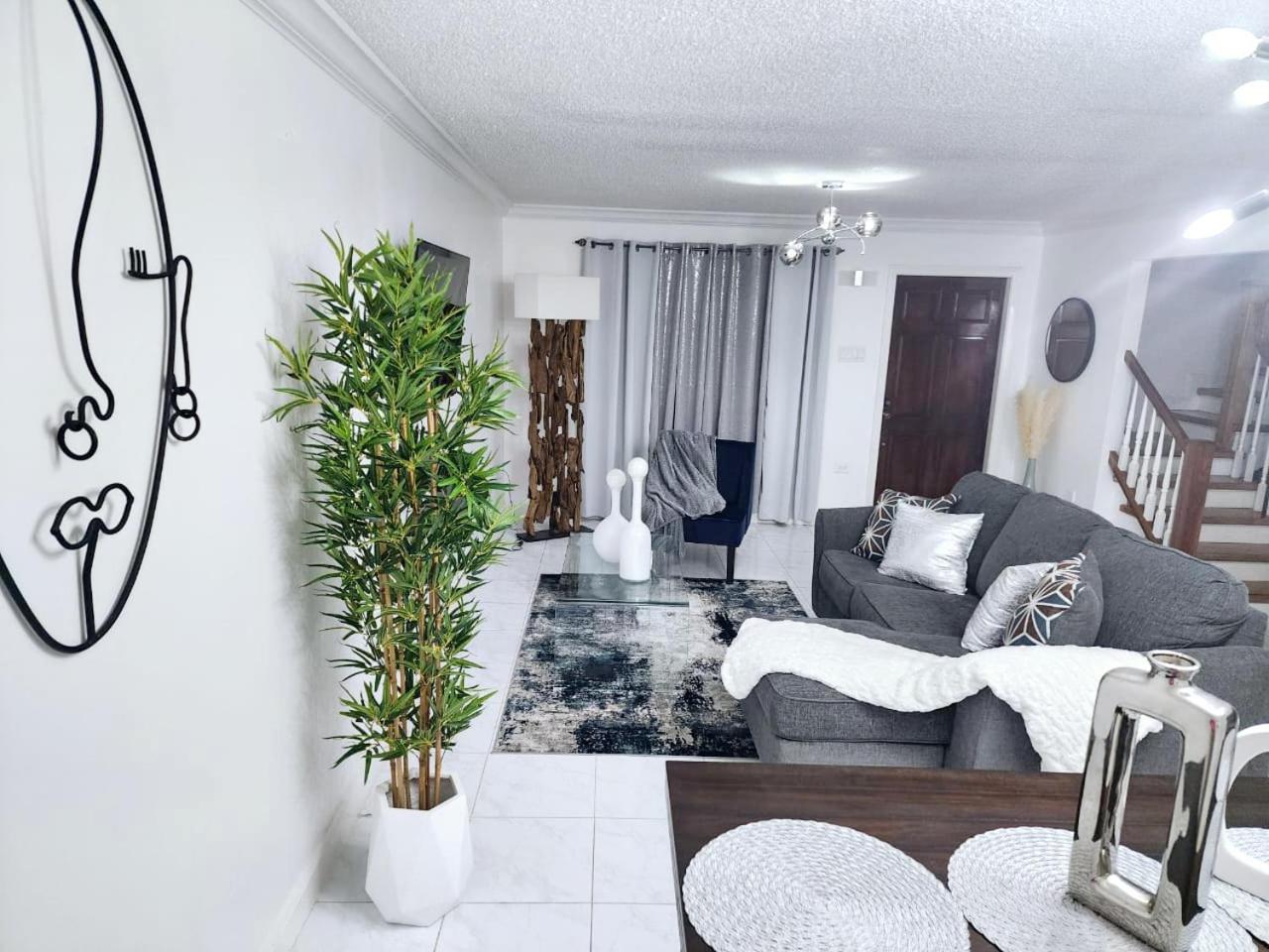 Two-Bedroom Apartment photo 1