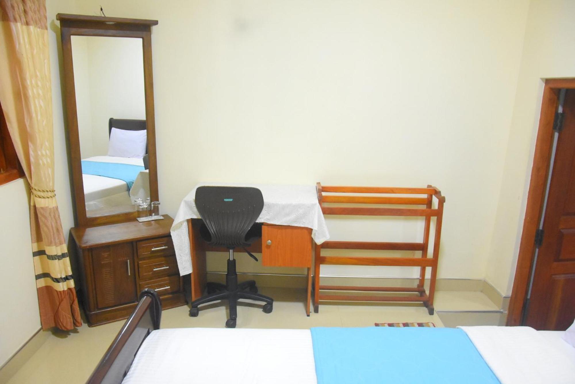 Double Room with Private Bathroom photo 1