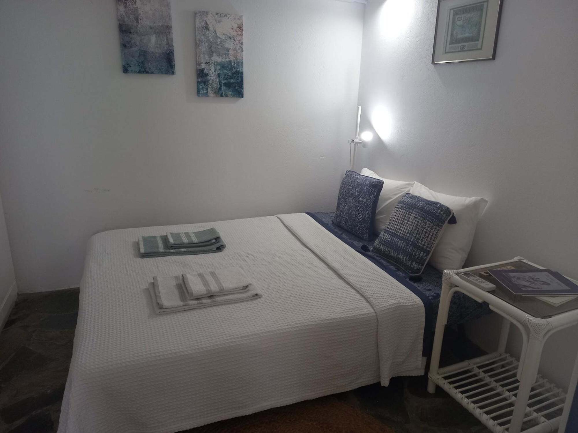 One-Bedroom House photo 2