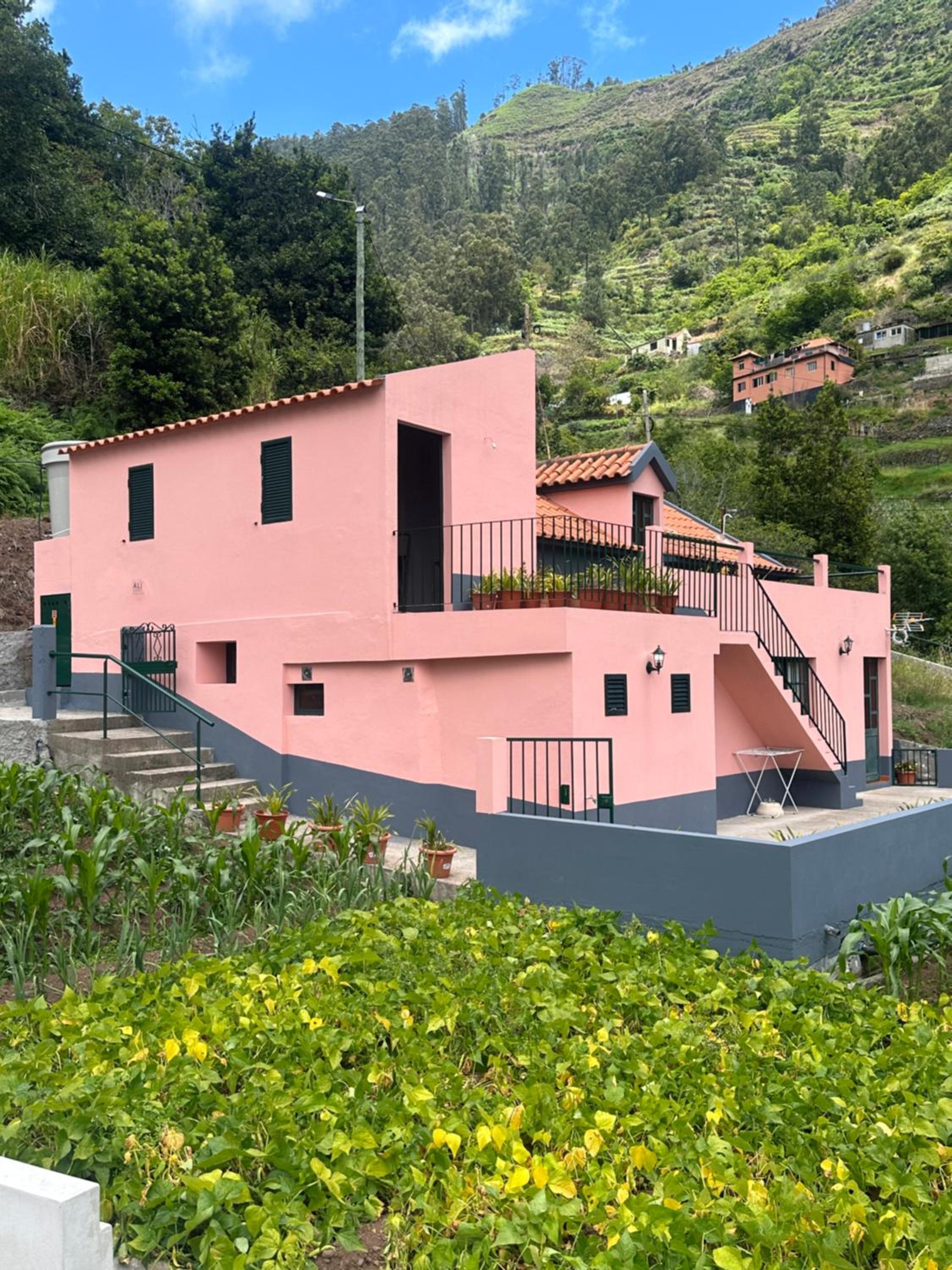 Two-Bedroom House photo 3