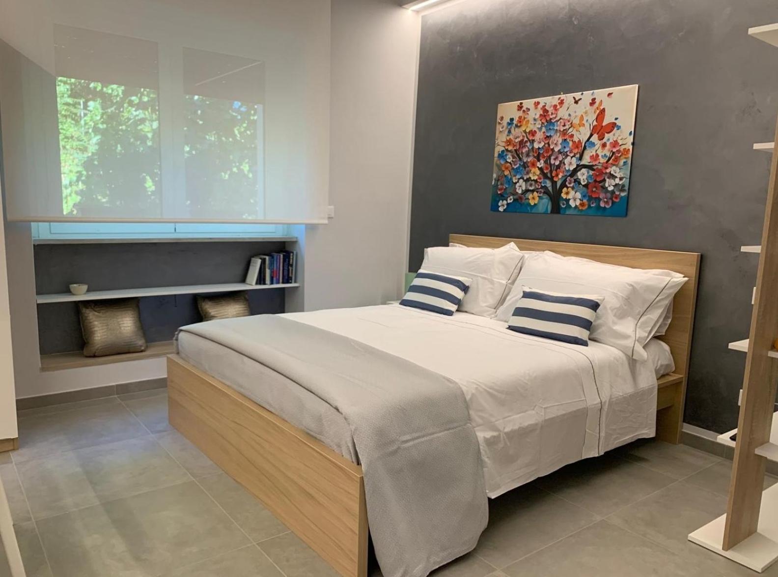 Studio Apartment with One Double Bed photo 3