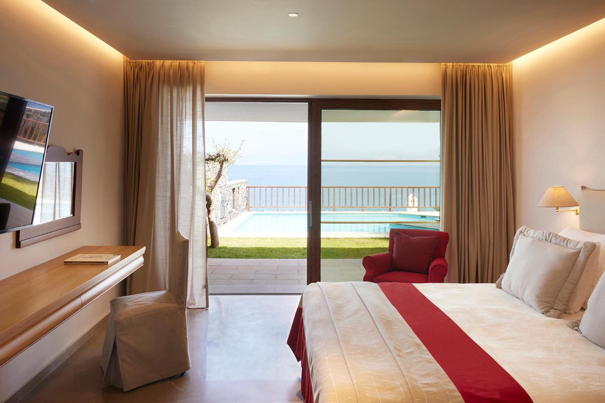 King Rodamanthus Royalty 3-Bedroom Villa