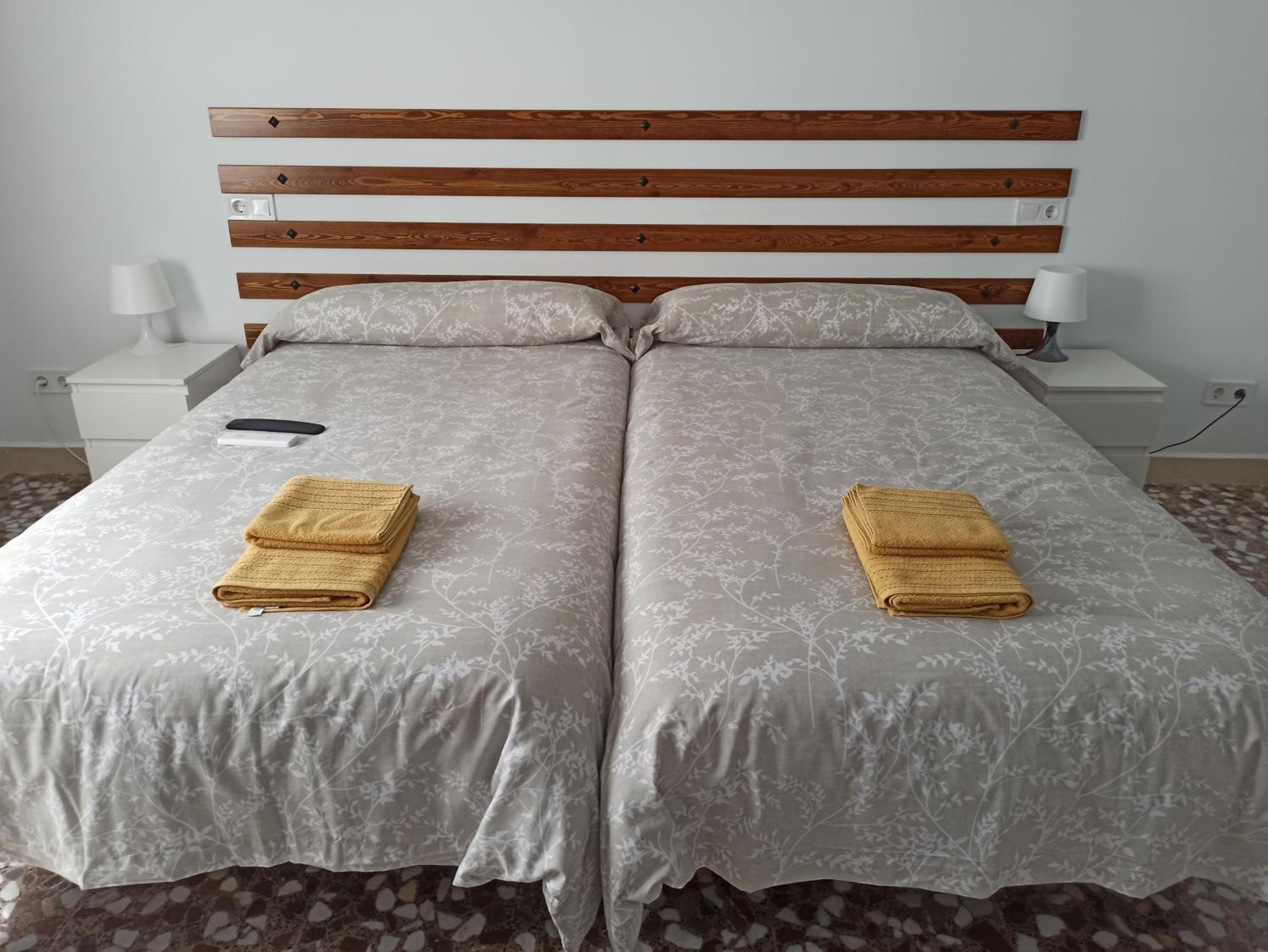 Habitación Doble con Baño Privado