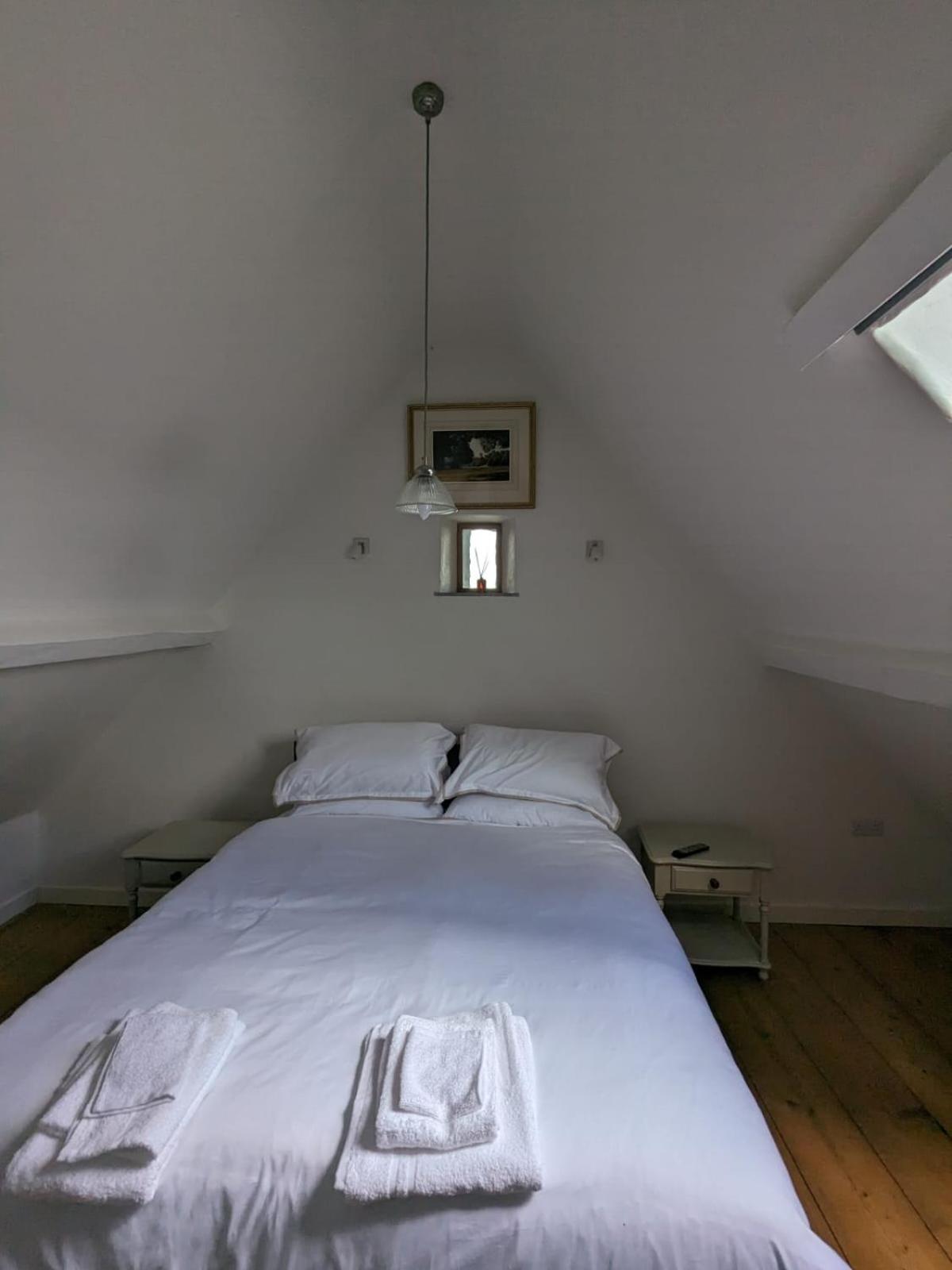 Double Room with Private Bathroom photo 1