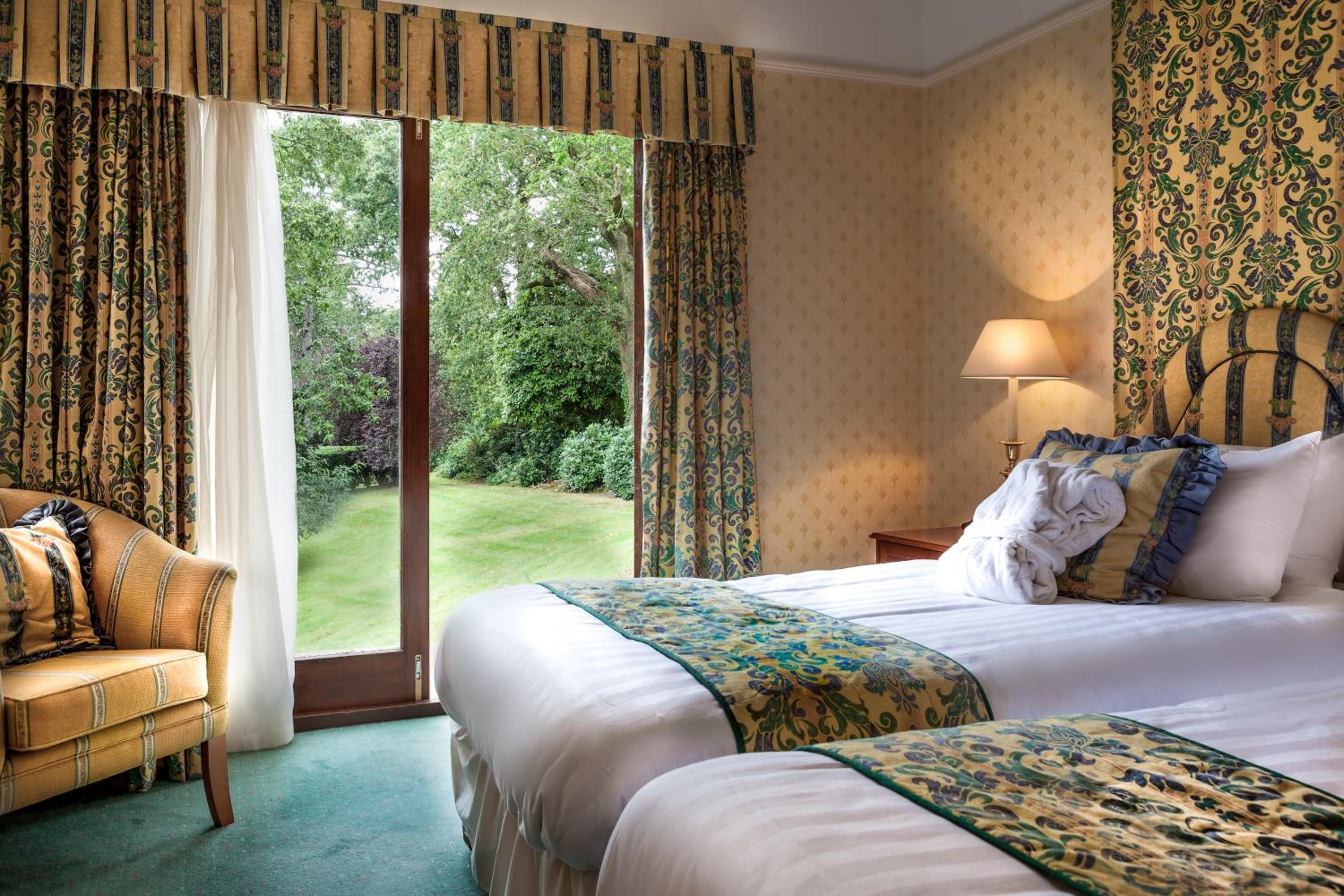 Standard Twin Room photo 2