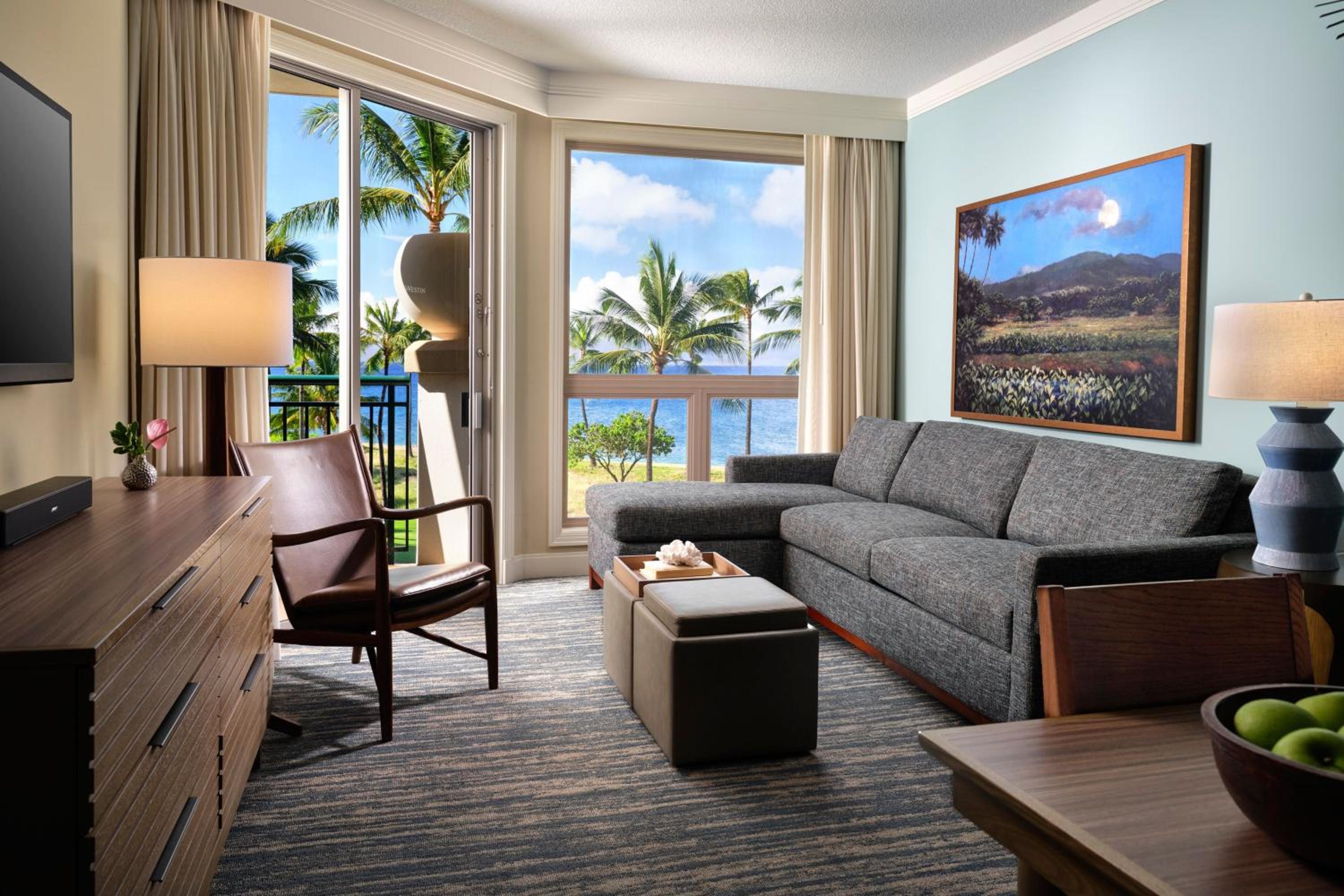 One-Bedroom Oceanfront Villa with Balcony - Hearing Accessible