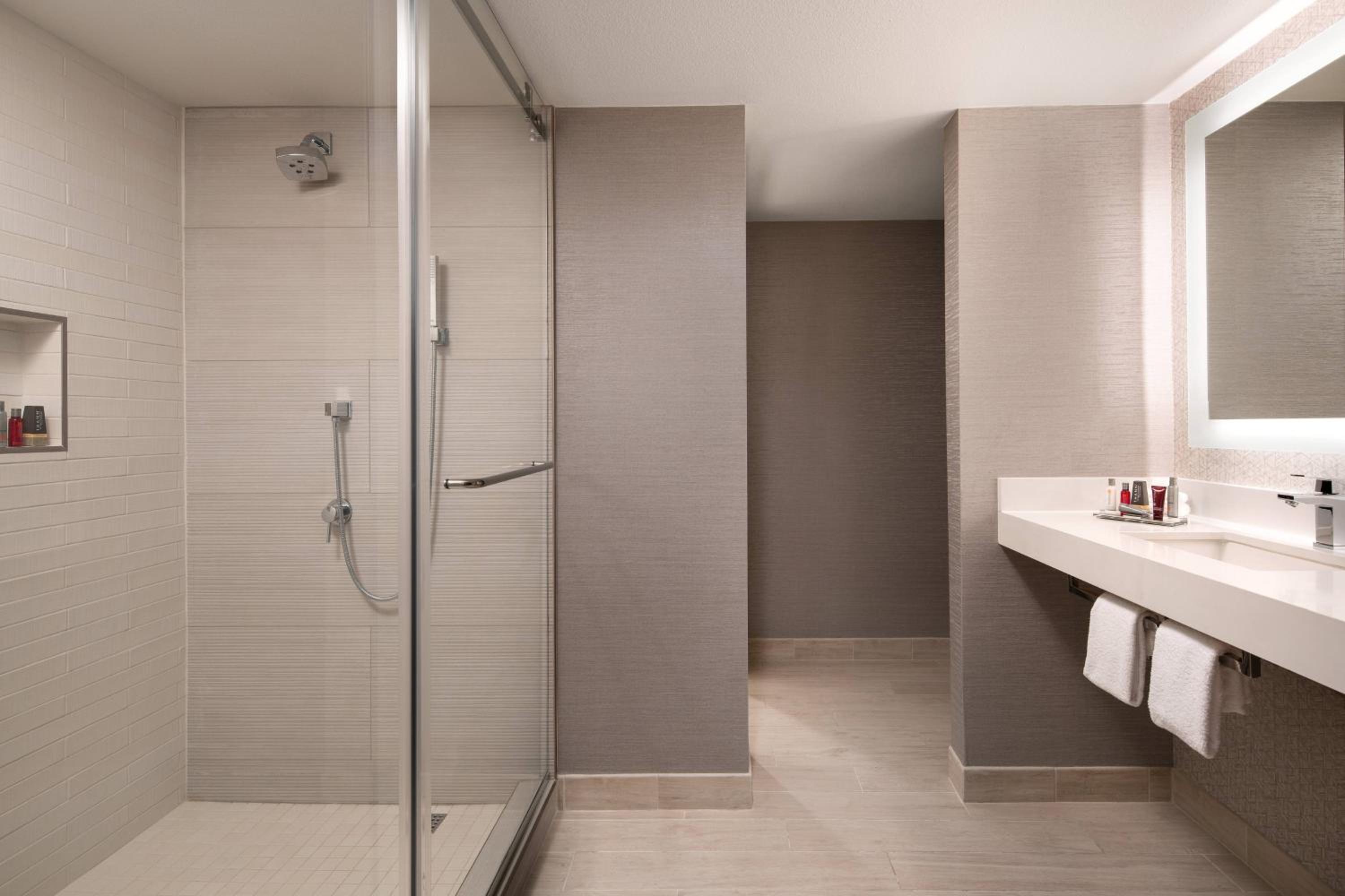 Junior Suite - Photo 2