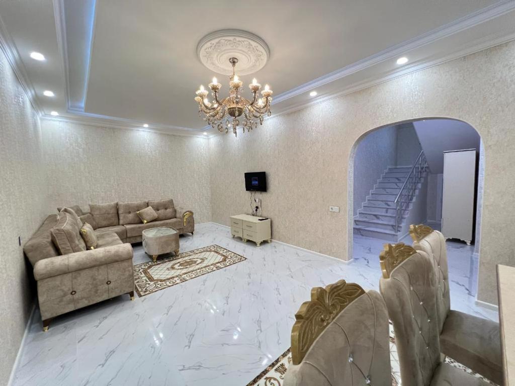 Villa photo 1