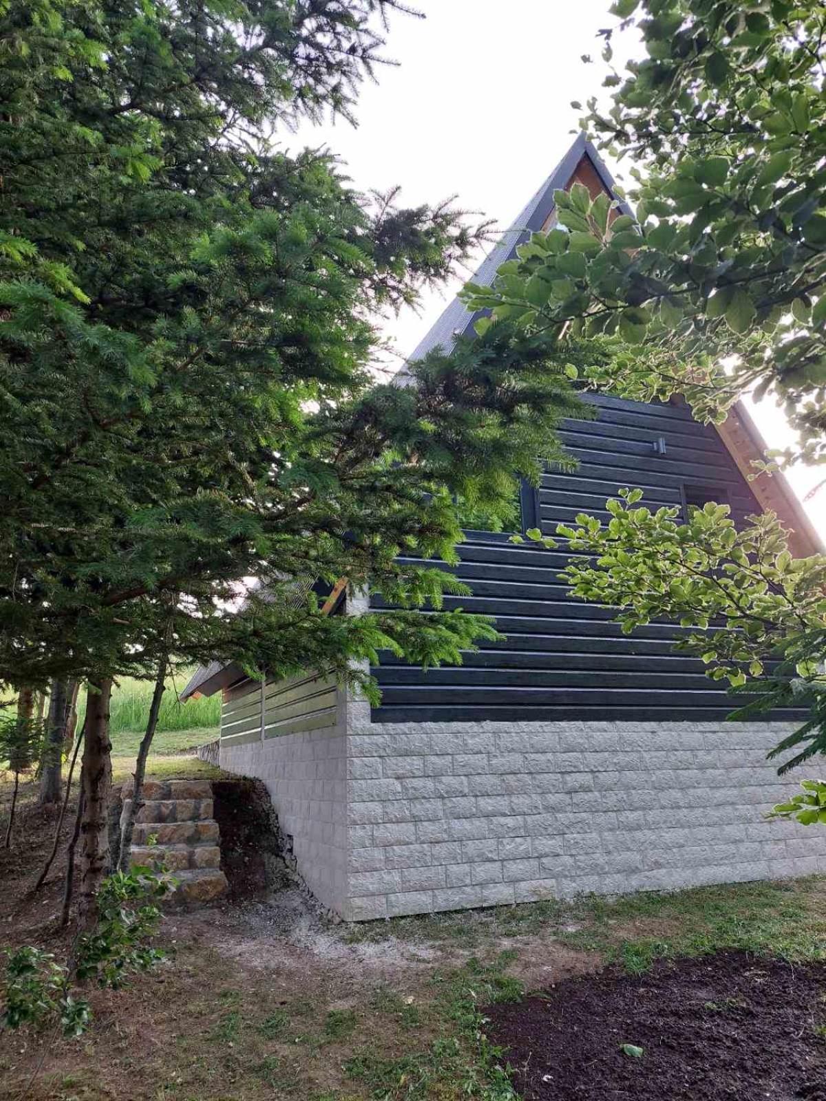 One-Bedroom House photo 3